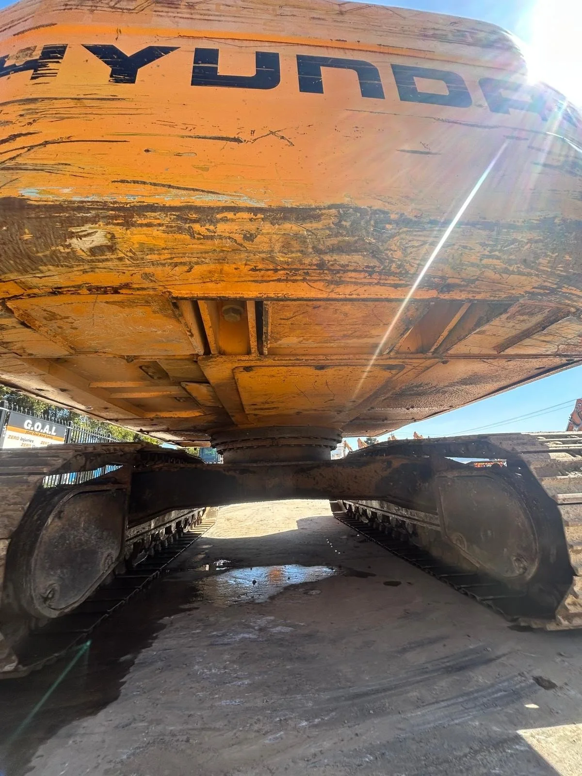 2008 Hyundai 210LC-7 Excavator 15.jpg
