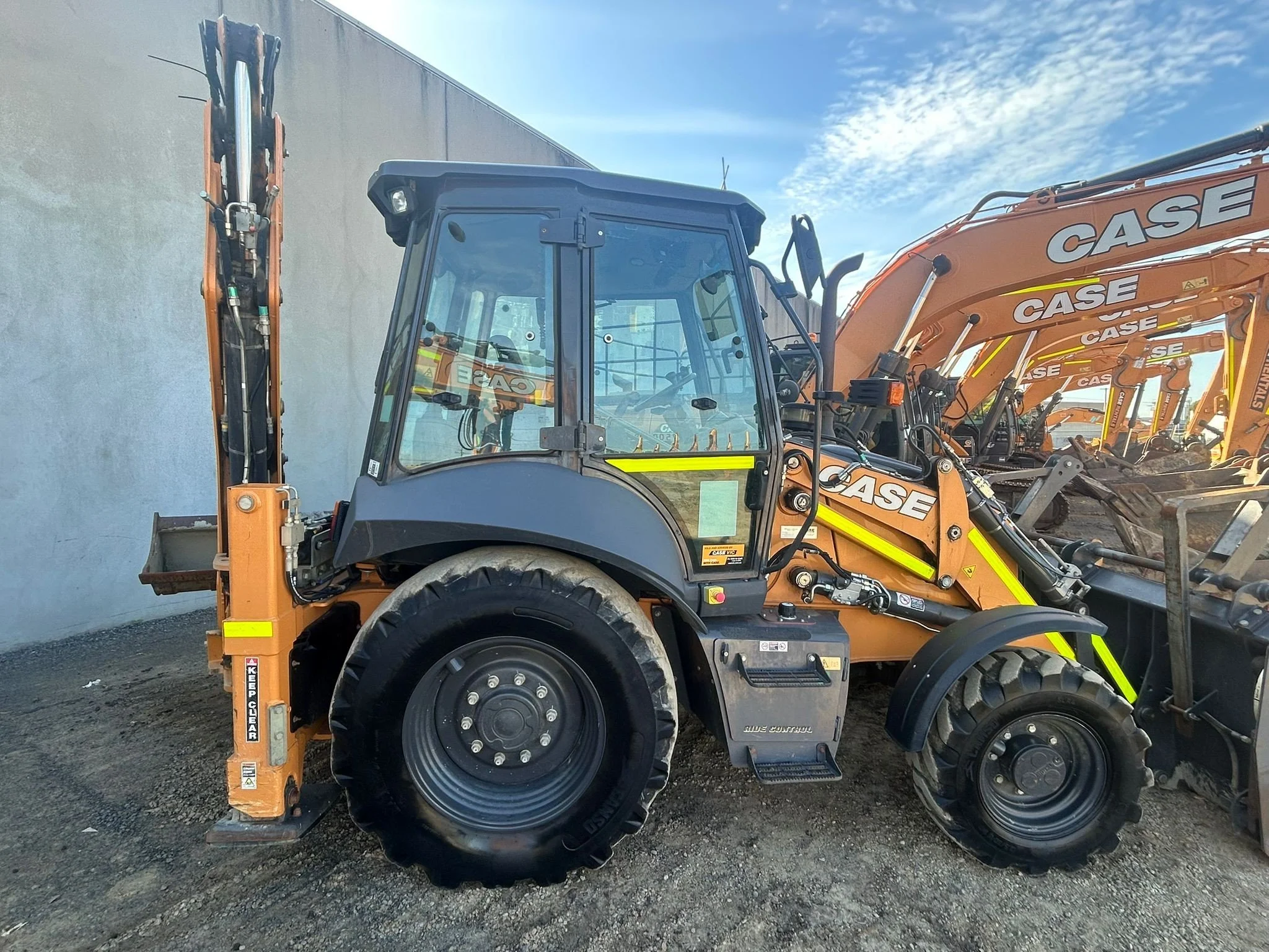 CASE 590SV Backhoe