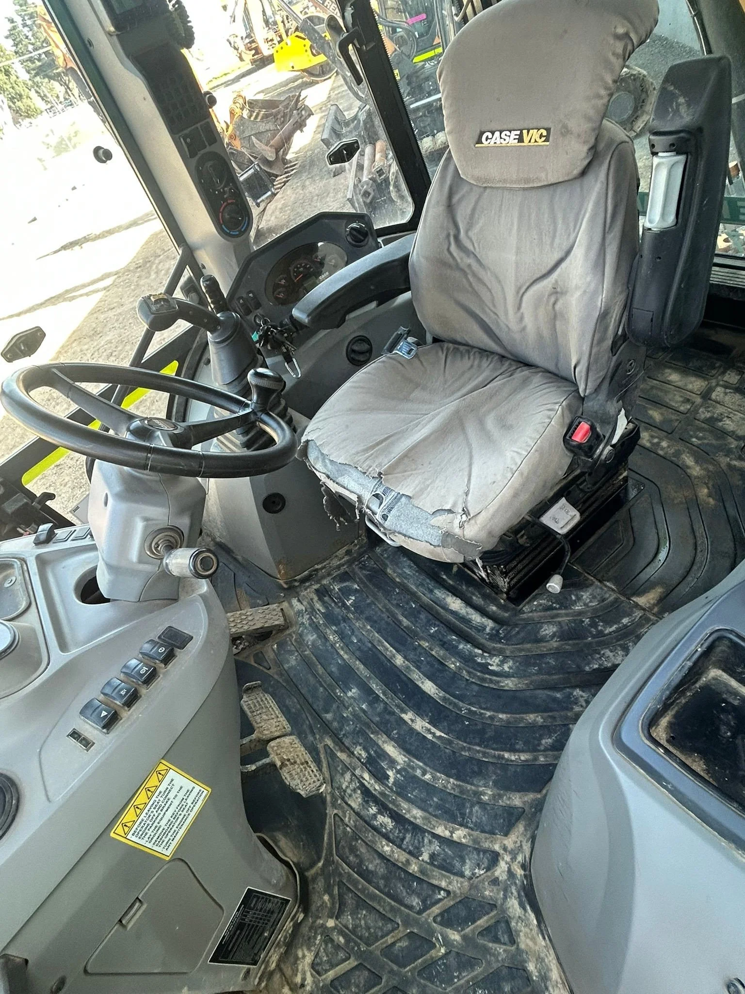 CASE 580SV Backhoe Stock #750027123 9.jpg