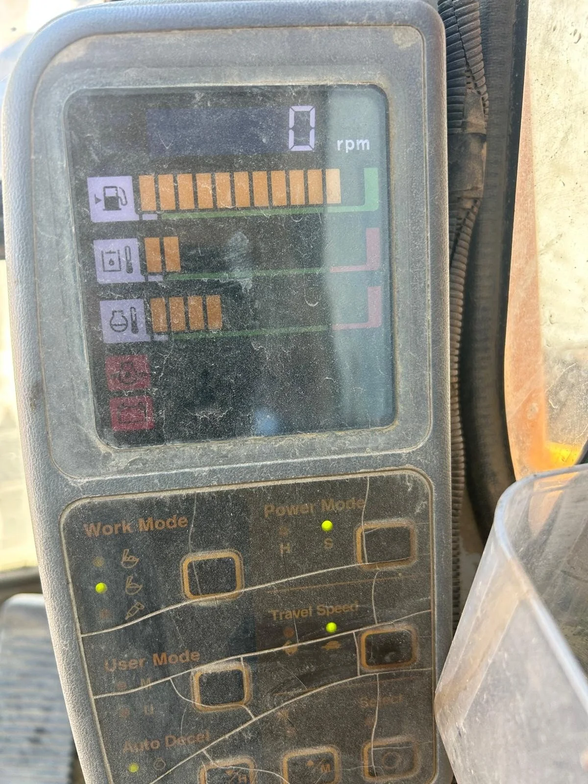 2008 Hyundai 210LC-7 Excavator 11.jpg