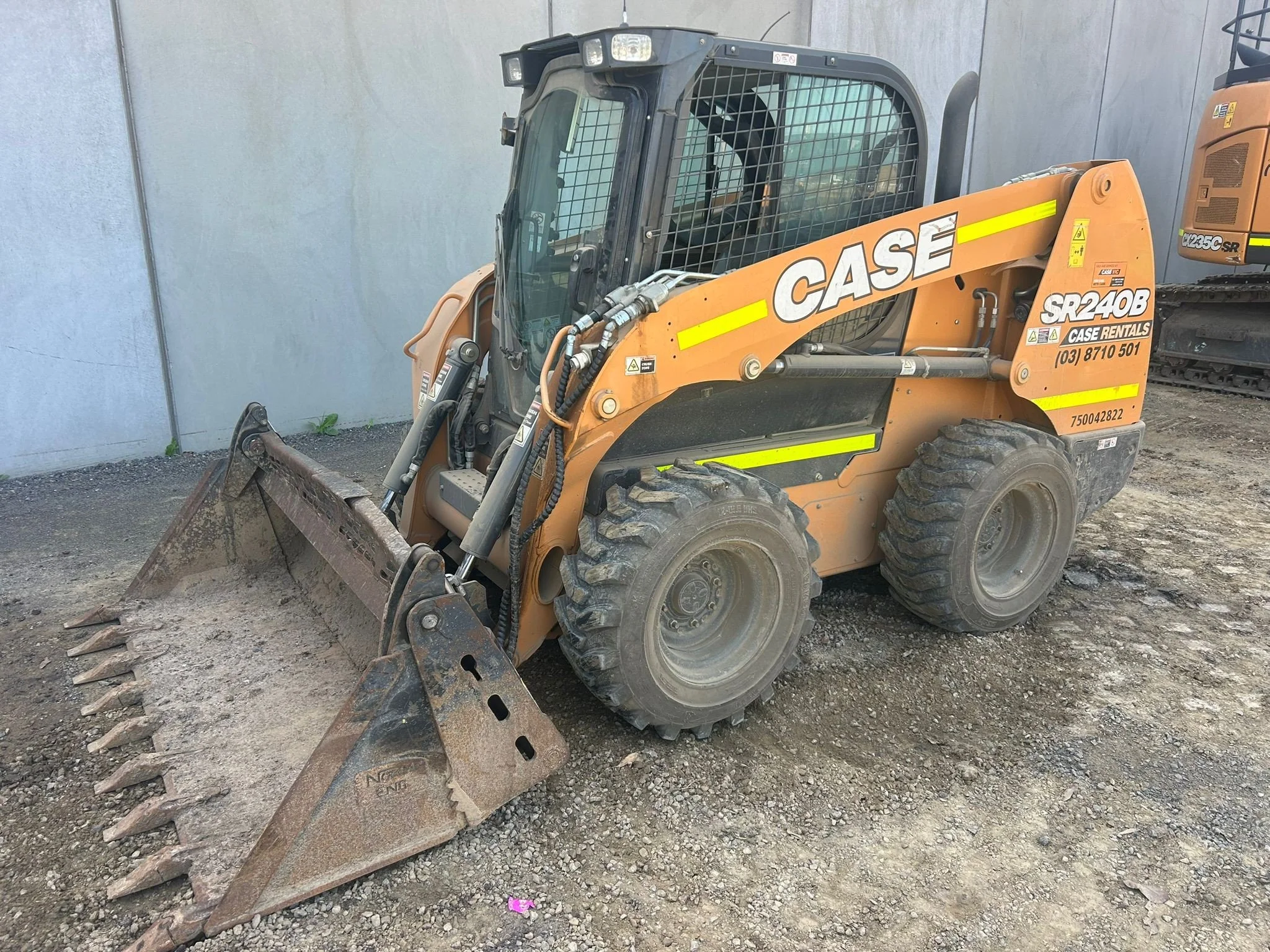 CASE SR240B Skid Steer Stock #750042822 1.jpg