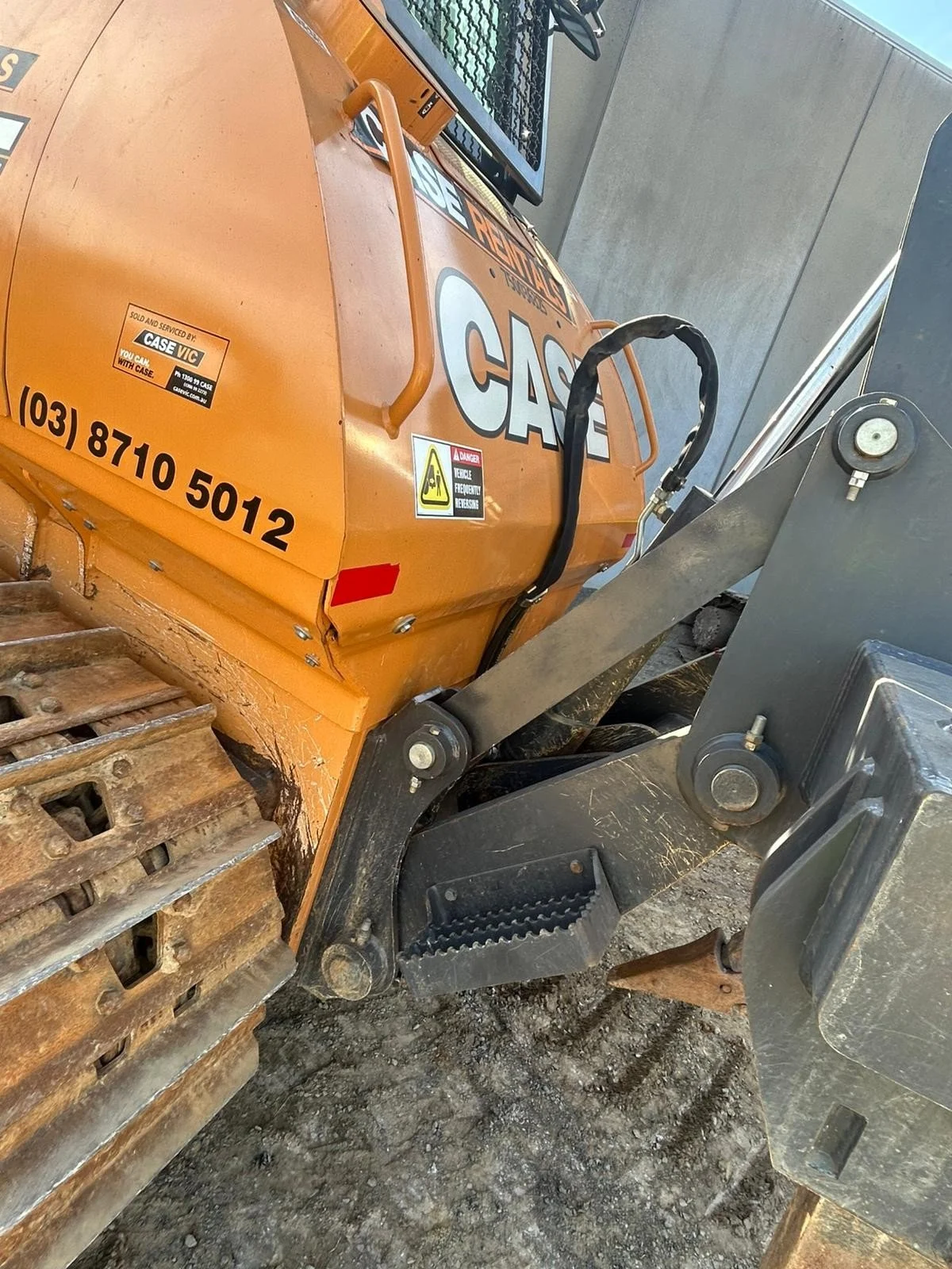 CASE 2050M Dozer Stock #750036323 2.jpg