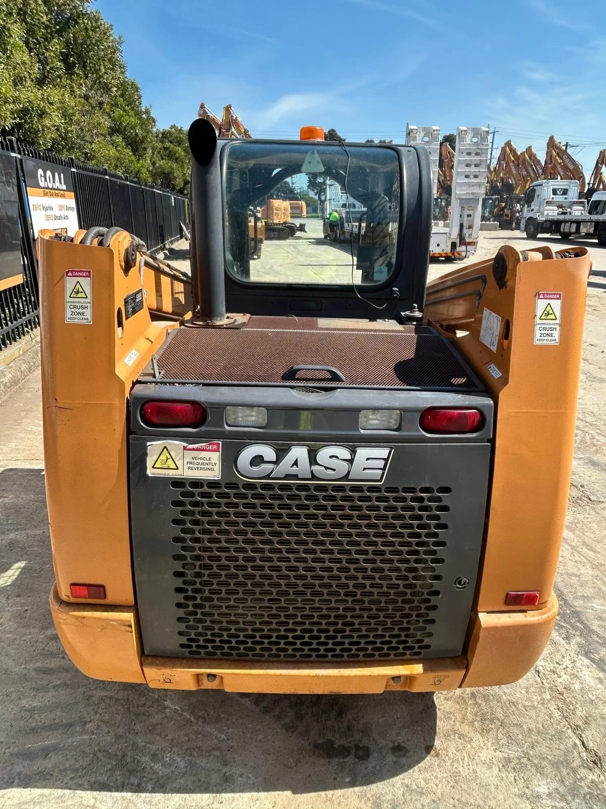2016 CASE SR200 Skid Steer 8.jpg