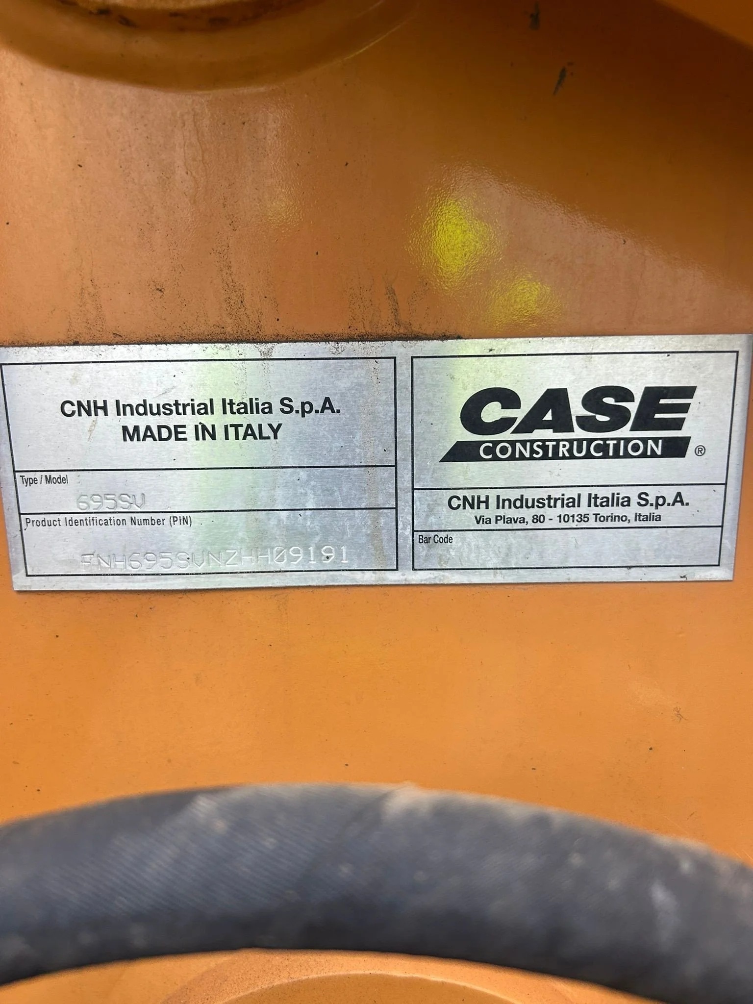 CASE 695SV Backhoe Stock #750043423 10.jpg