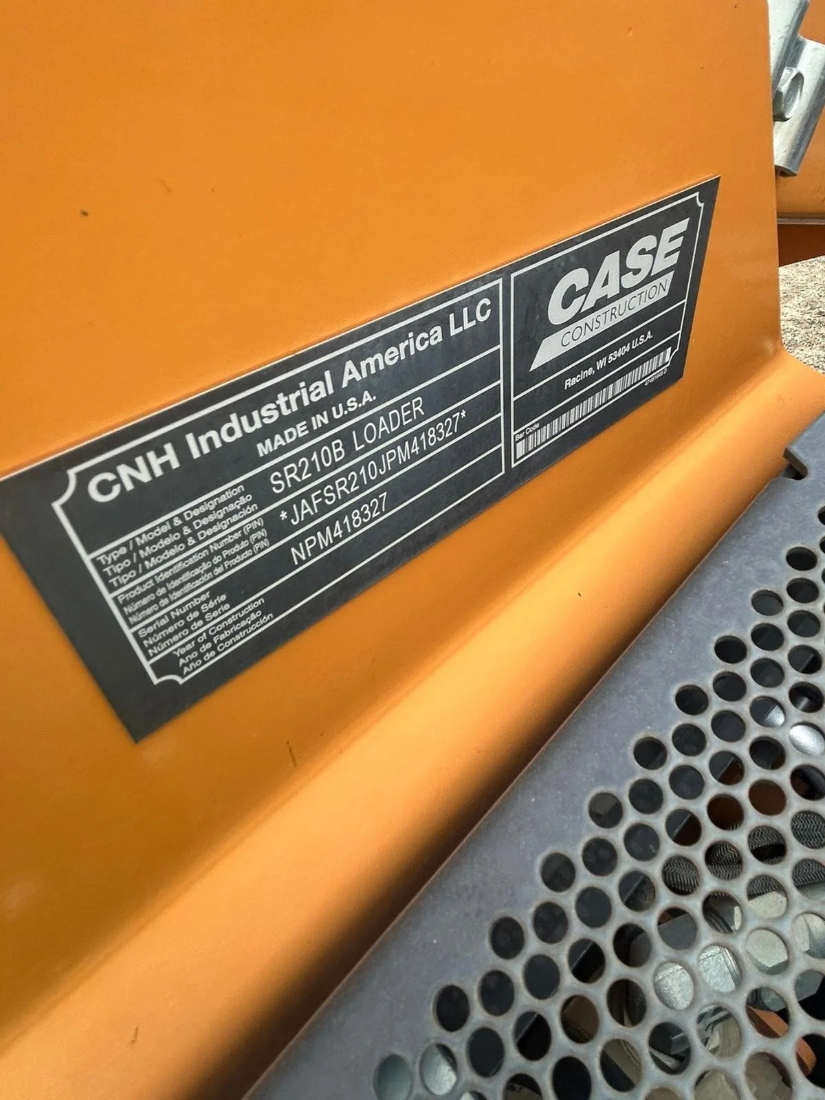 CASE SR210B Skid Steer Stock #750047123 4.jpg