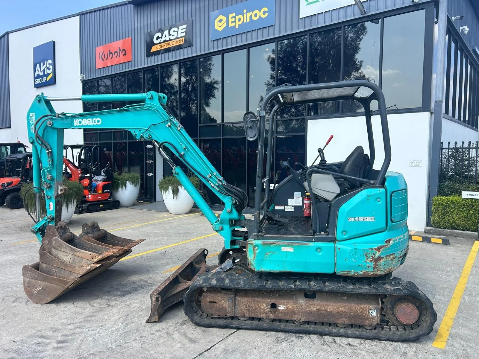 2022 Kobelco SK45SR 8.jpg