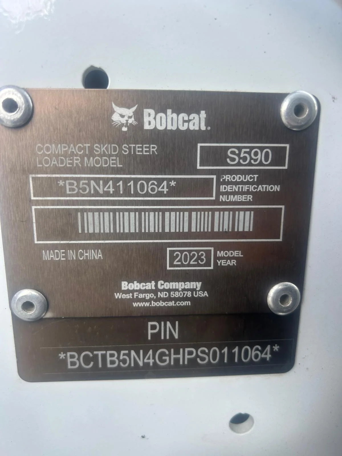 2023 Bobcat S590 Skid Steer 11.jpg