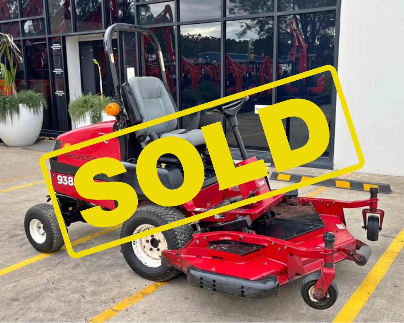 TORO 9385 72” Diesel Outfront Mower 