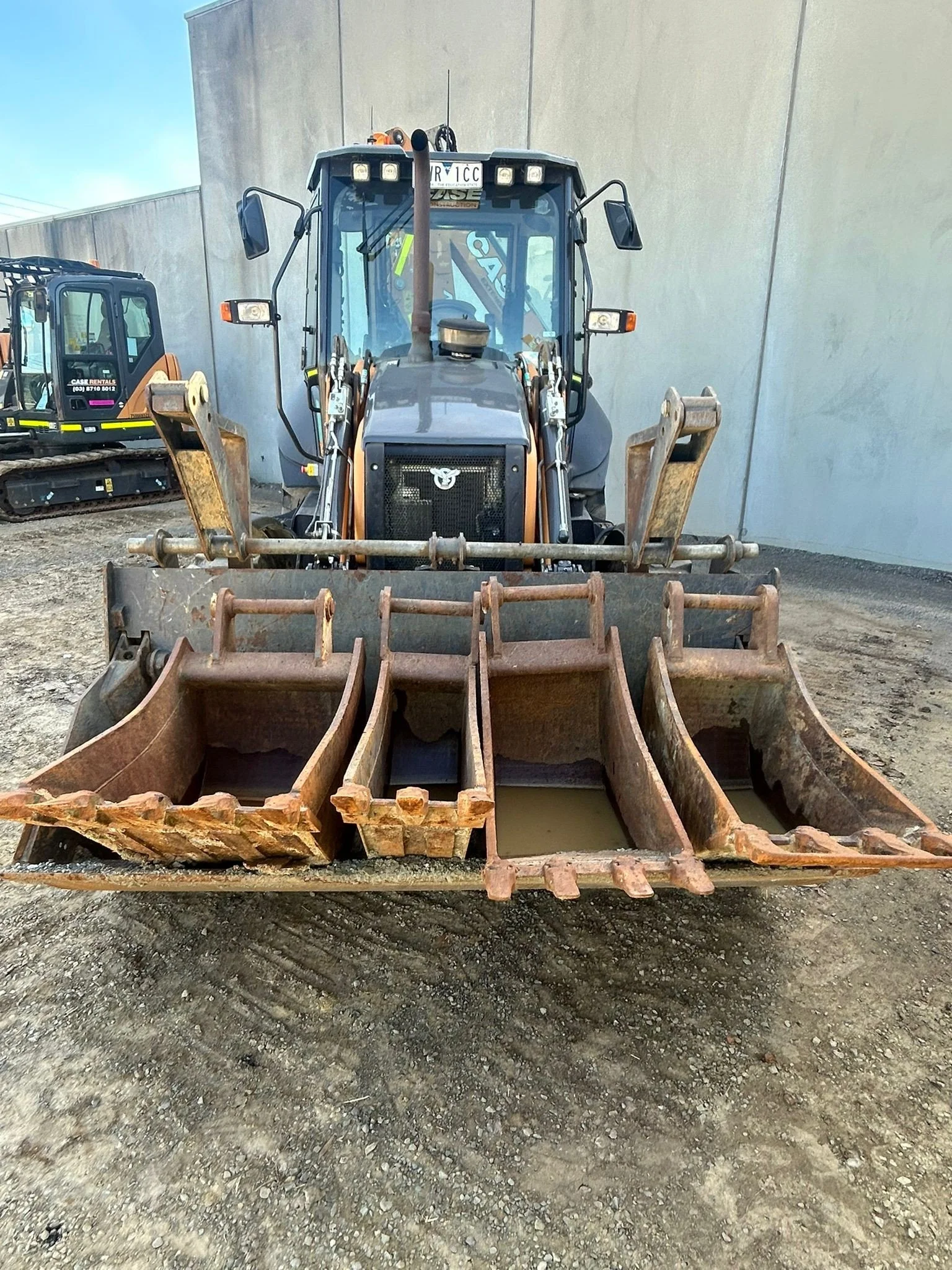 CASE 580SV Backhoe Stock #750027123 6.jpg