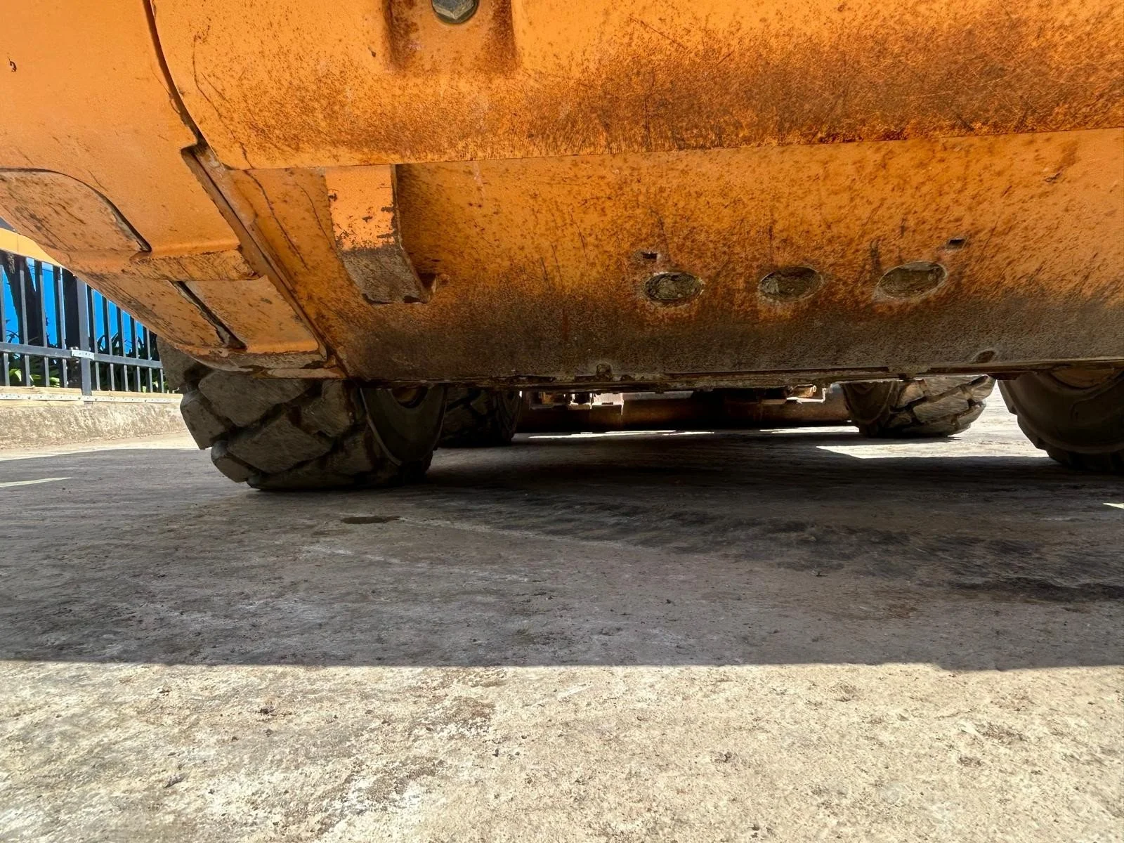 2016 CASE SR200 Skid Steer 13.jpg