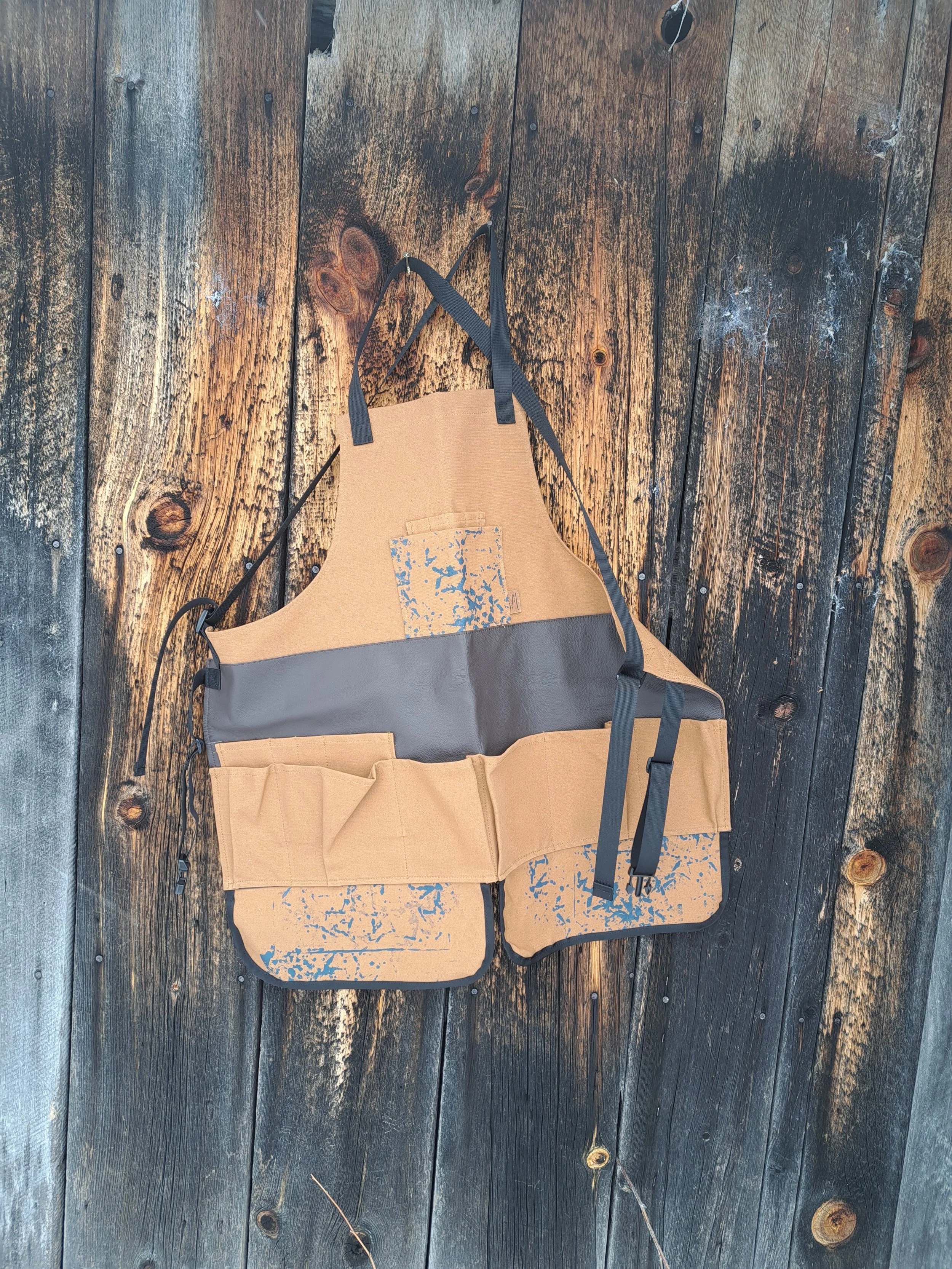 Carpentry Apron Chicken Print
