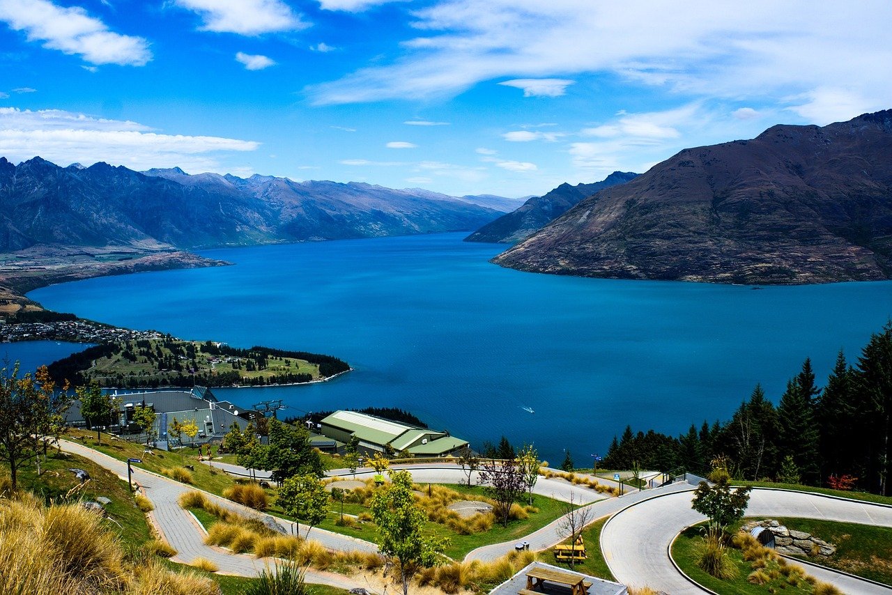 Airbnb Management Queenstown: Everything Property Owners Need to Know