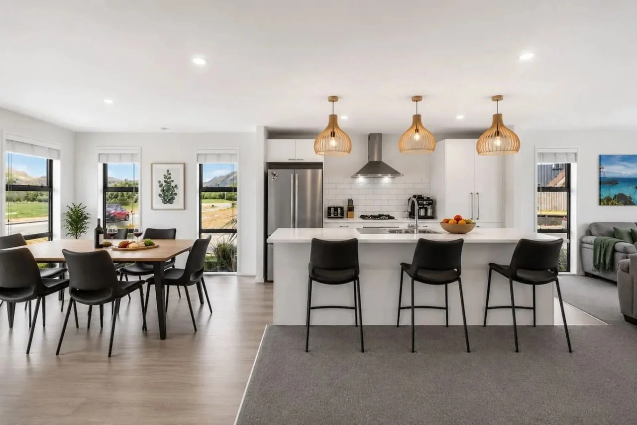 🏆 Meet three of our top-performing properties this year!

From a spacious four-bedroom family home to a modern one-bedroom retreat and a two-bedroom escape with mountain views, these properties show that holiday homes of all sizes can achieve great 