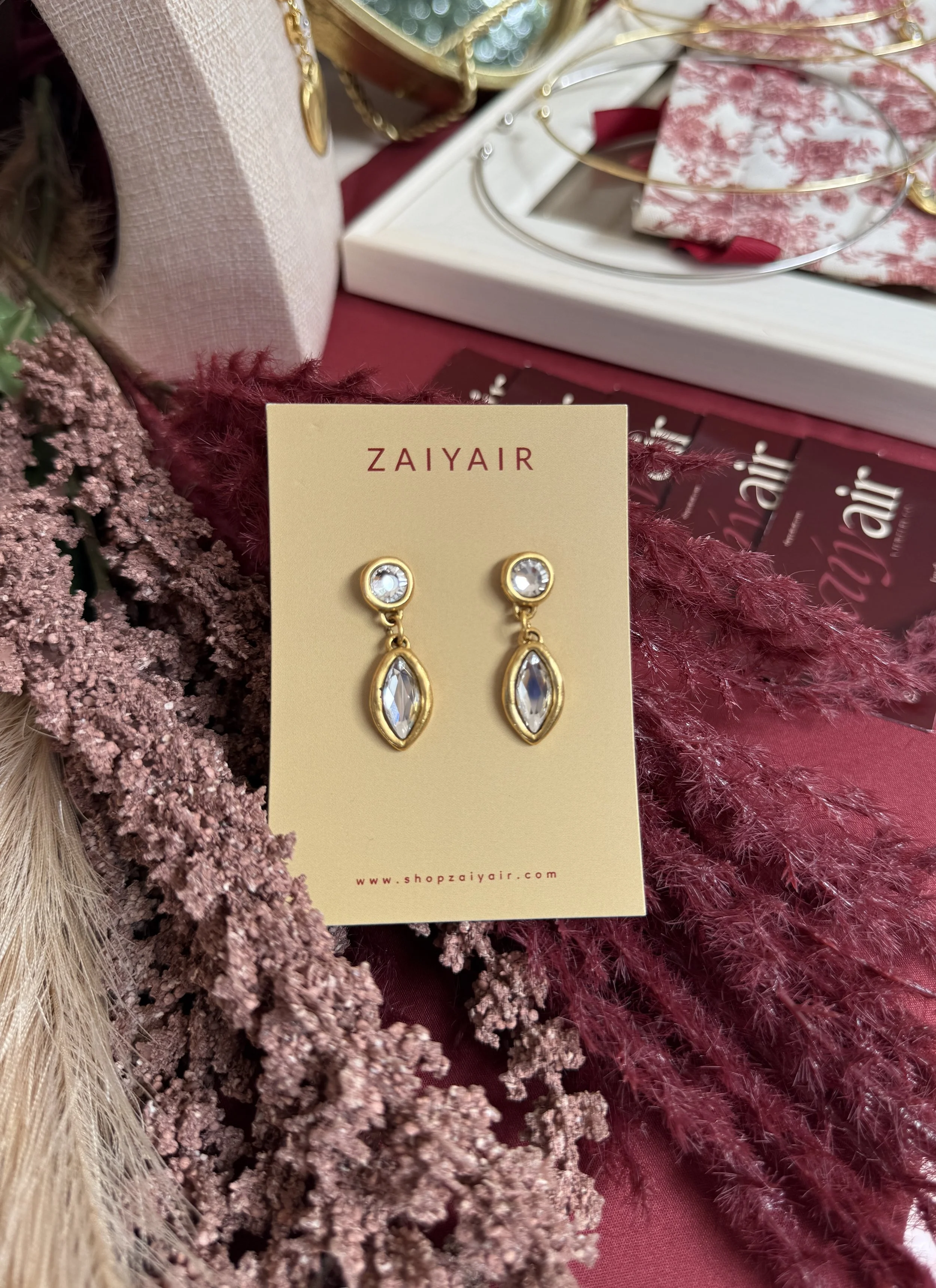 Navette Dangle