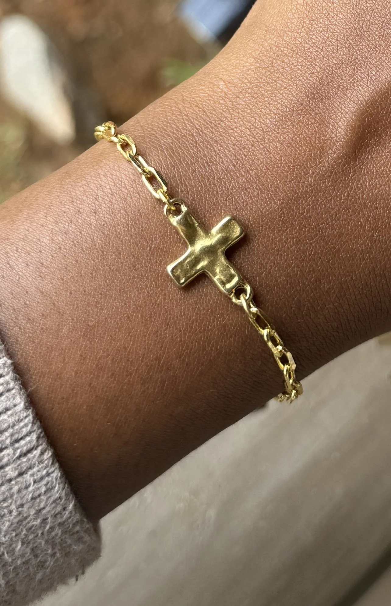 Cross Chain Link Bracelet