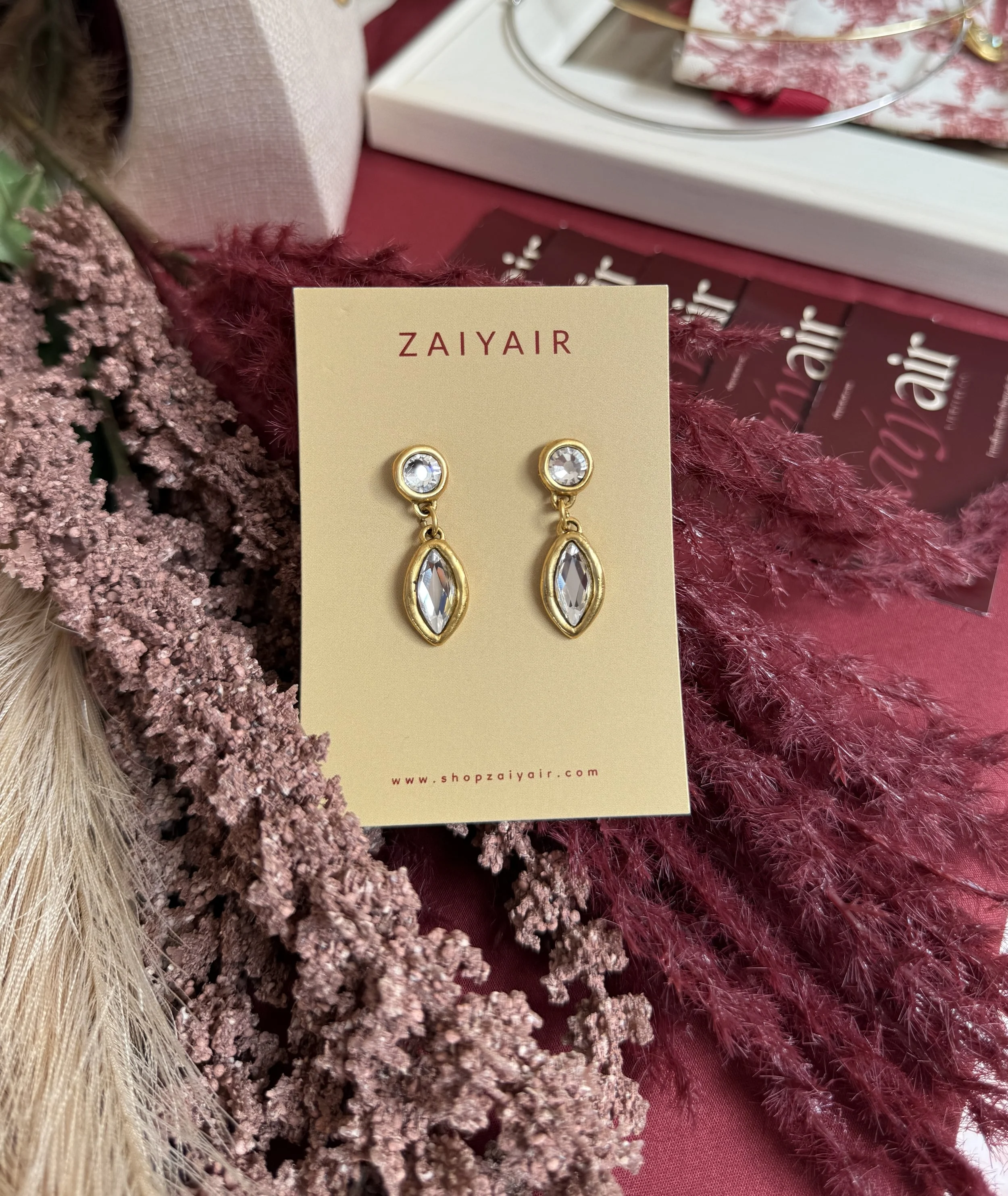 Navette Dangle