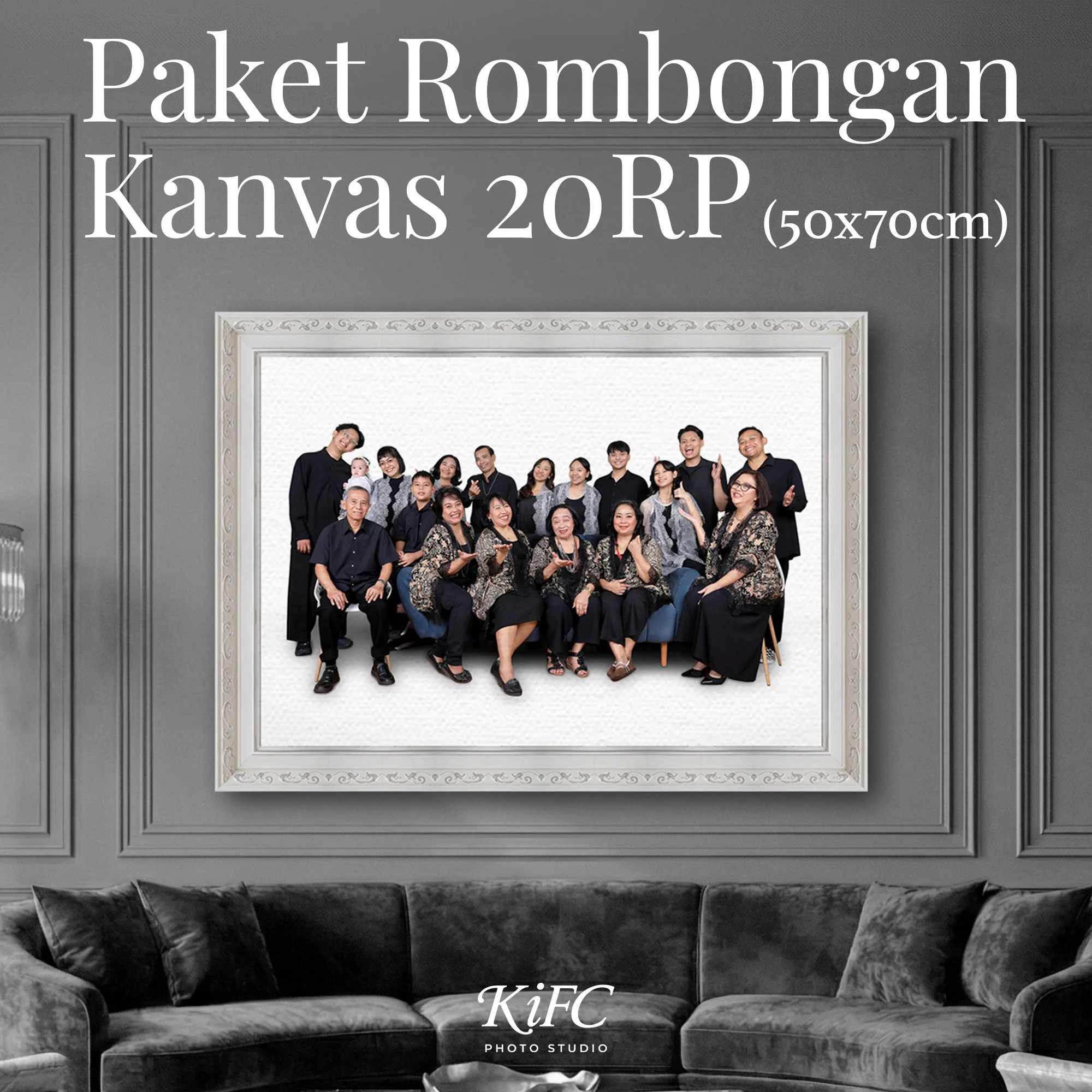 Foto Studio Family Rombongan Kanvas 20RP — IDR 1.500.000