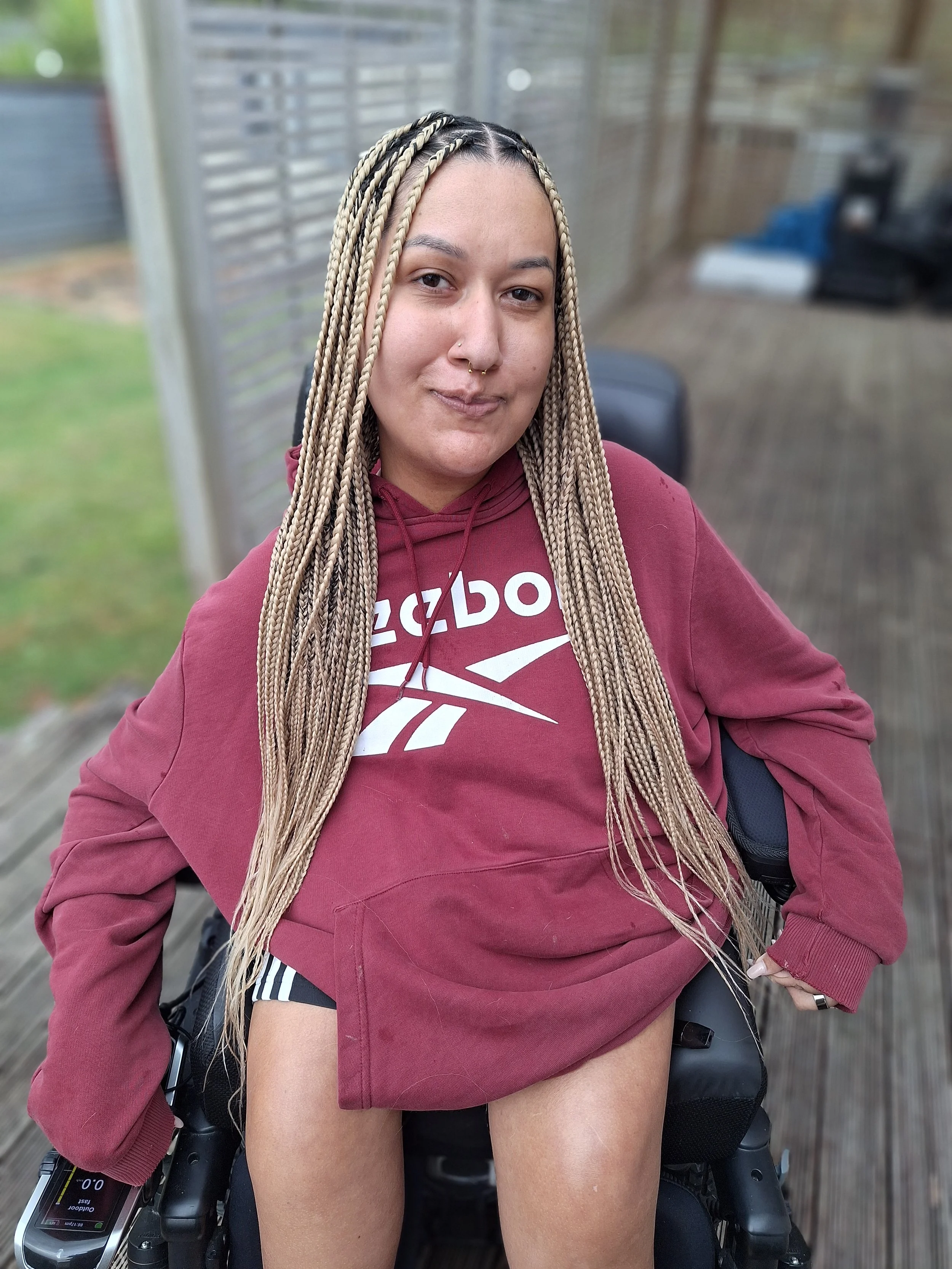 Medium Knotless Braids