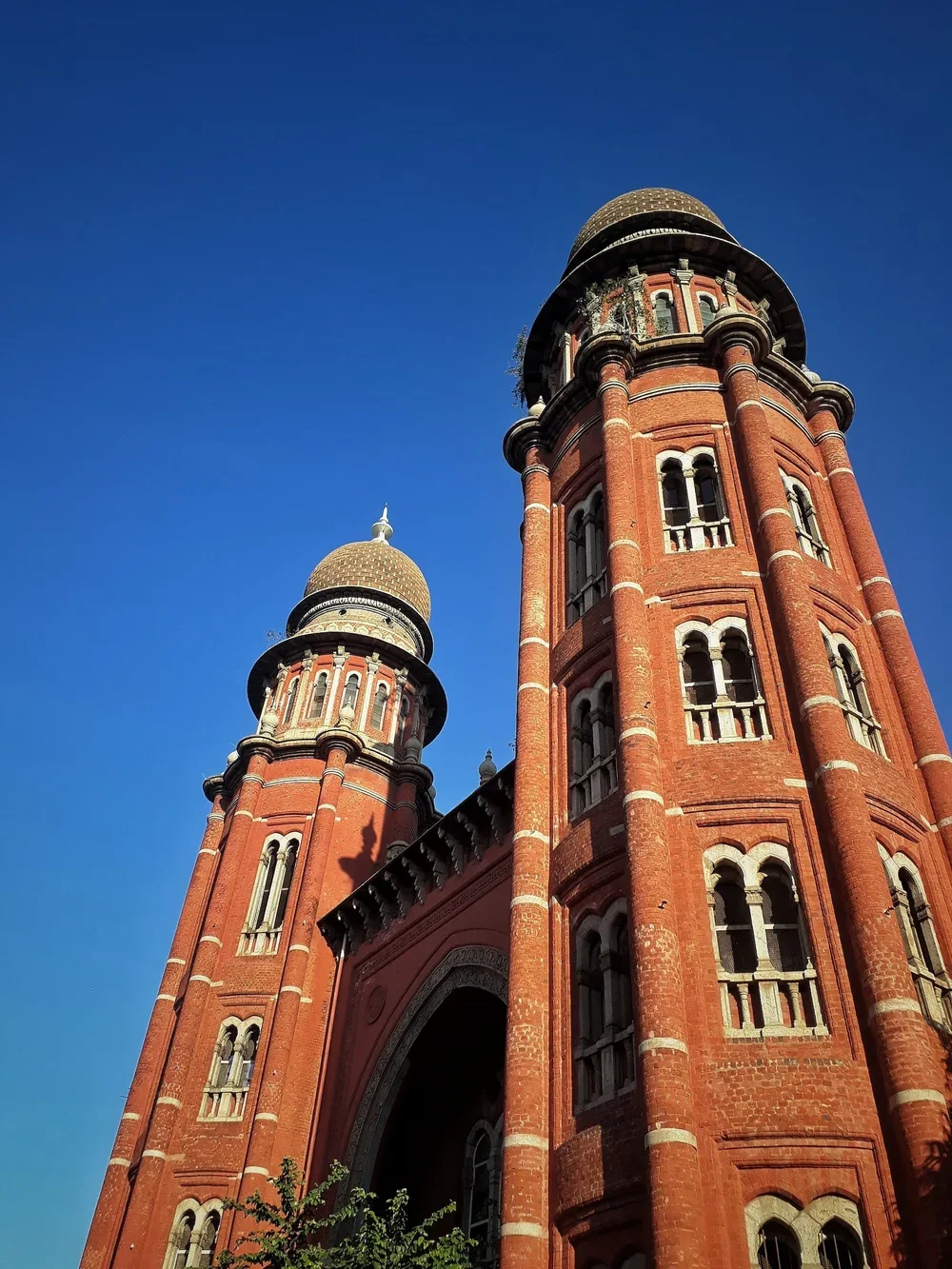       
  
    GST on intermediary service held constitutional by Bombay HC  


  
 #block-00bf26c8e2fcc5e9ae17 {
    
    
    



  }

  #block-00bf26c8e2fcc5e9ae17 .sqs-html-content {
    
    --tweak-text-block-padding: 6% 6% 6% 6%;
  --tweak-text