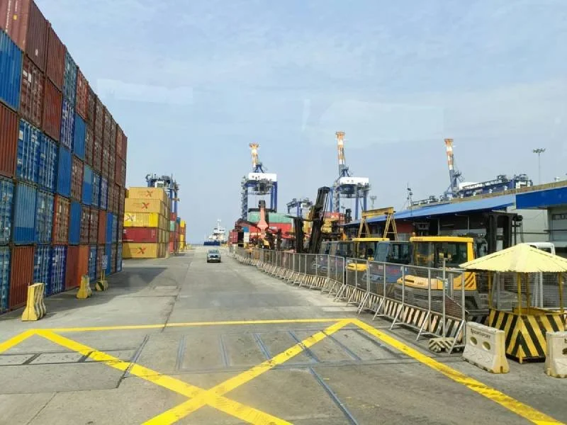       
  
    Treaty Provisions, not transformed into National Law [Customs Act], cannot deprive the Department of its power to issue SCN.  The Petitioner was engaged in importing tin and lead ingots from Malaysia and claimed preferential customs dut