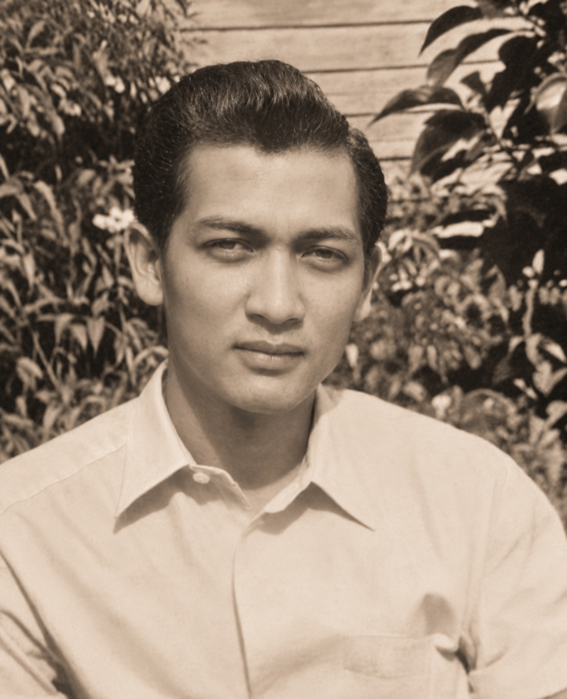 Efren_Young.PNG