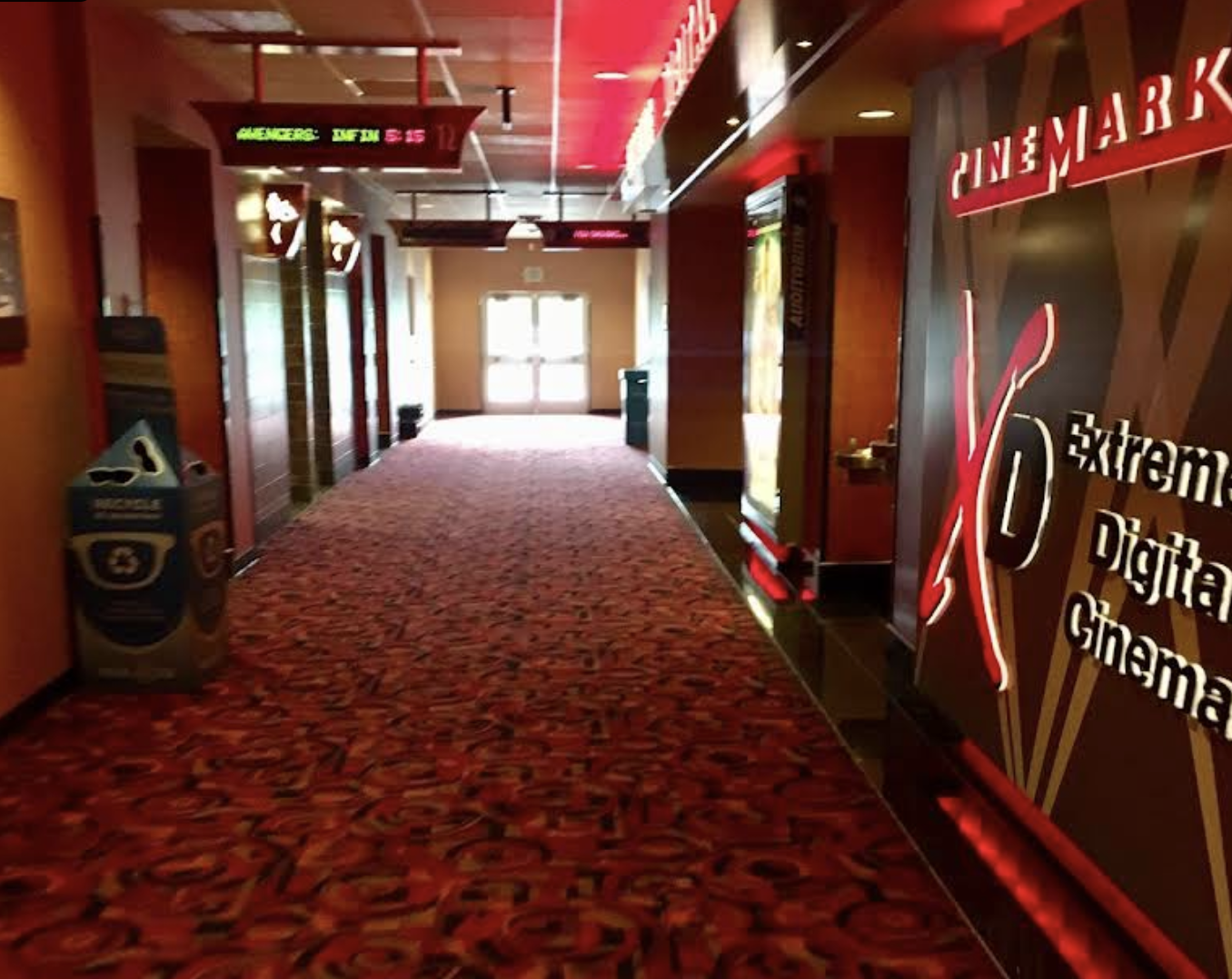 Cinemark Redding 14