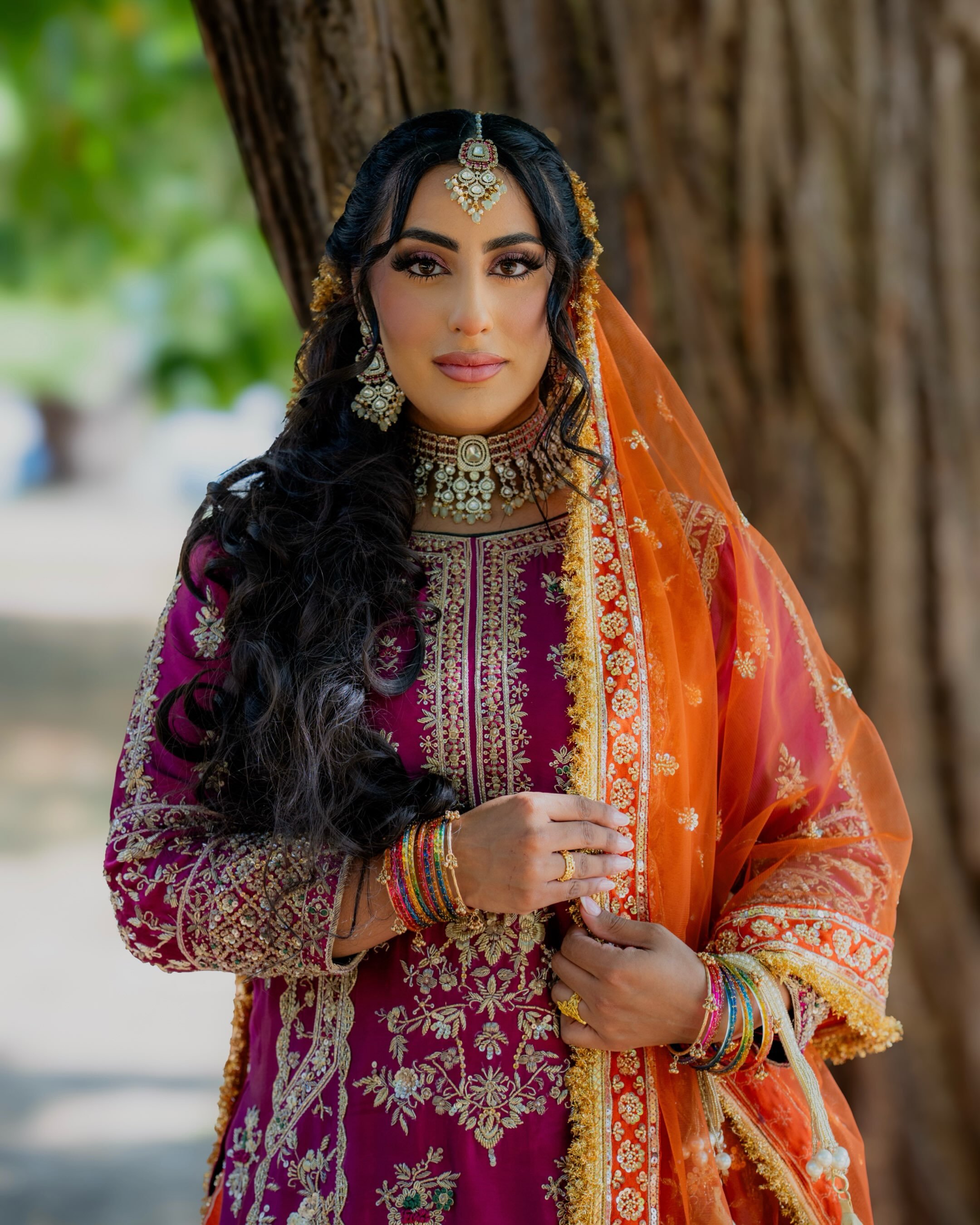S&amp;A ✨ a few portraits of our Bride of the Month 😍
.
.
.
.
.
#bridalshoot #desiwedding #pakistaniwedding #asianbride #photoshoot