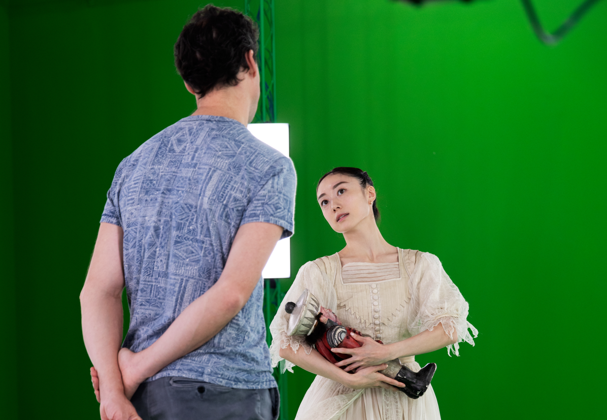 046A9967 - crop.png