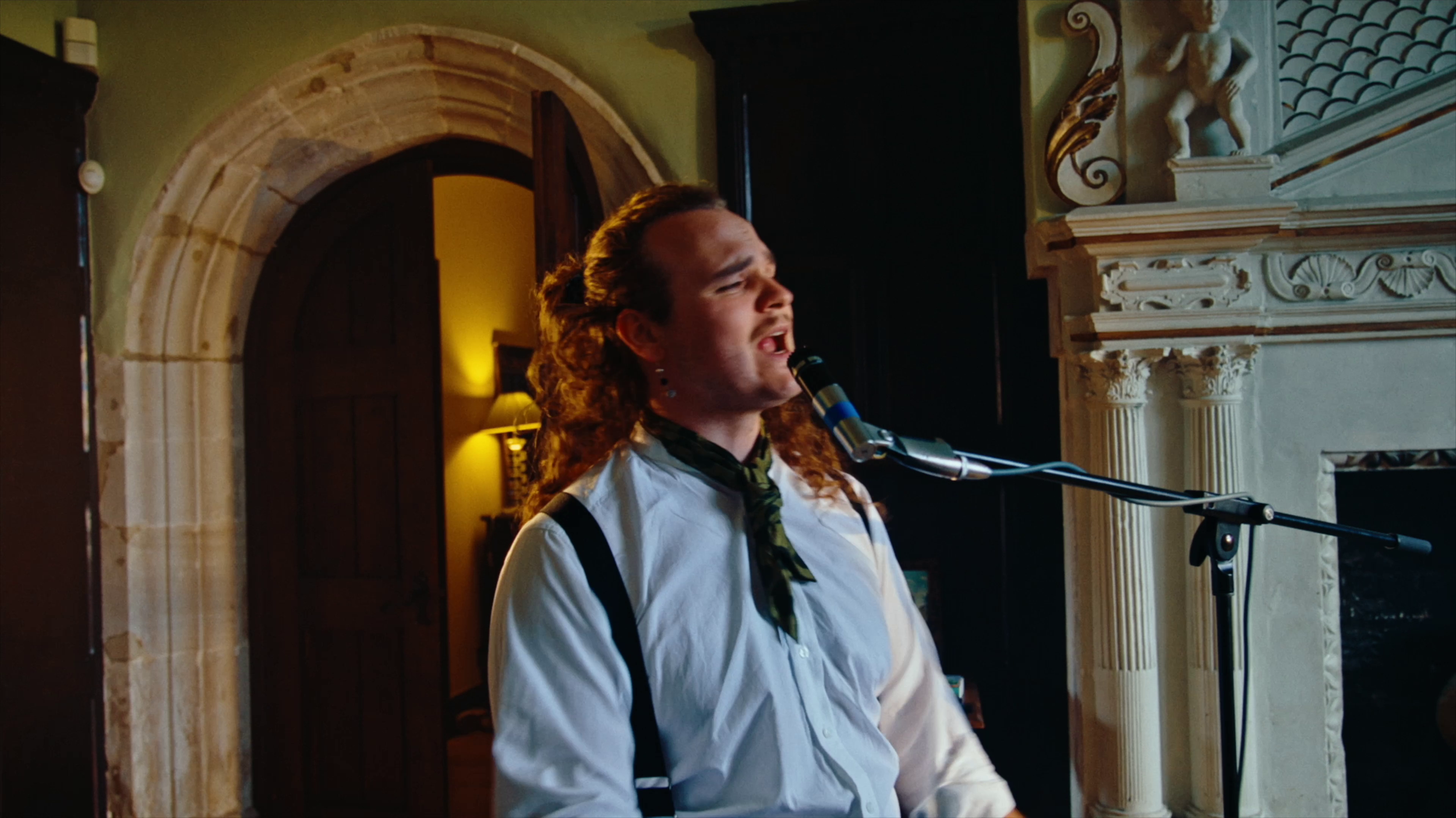 Callum Lindsay Dorset Cinematographer videographer video production camera filmmaker England blue goose music video band guitar youtube videographer