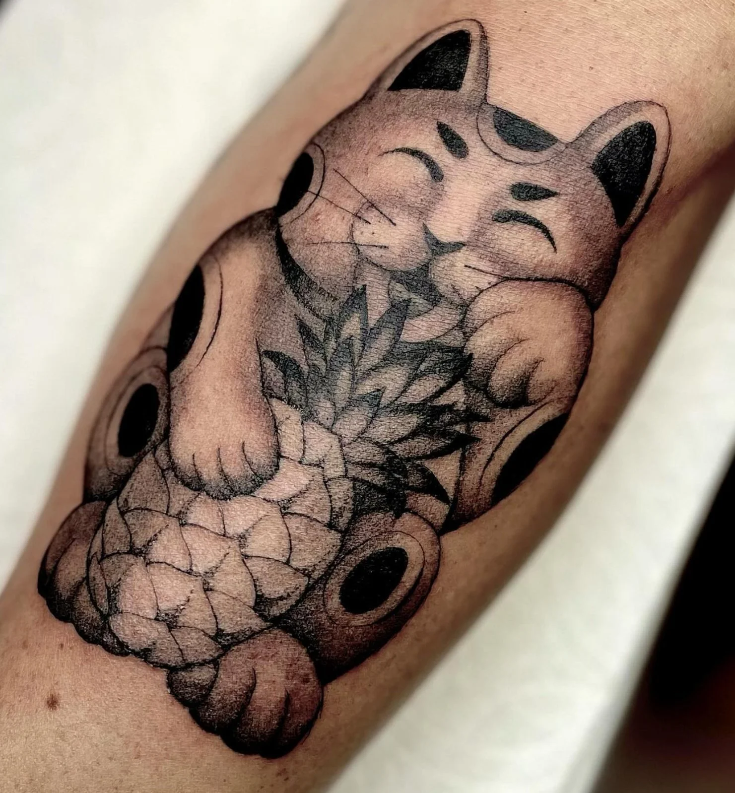Japanese-cat-tattoo-by-Marie-Makowski-2.jpg