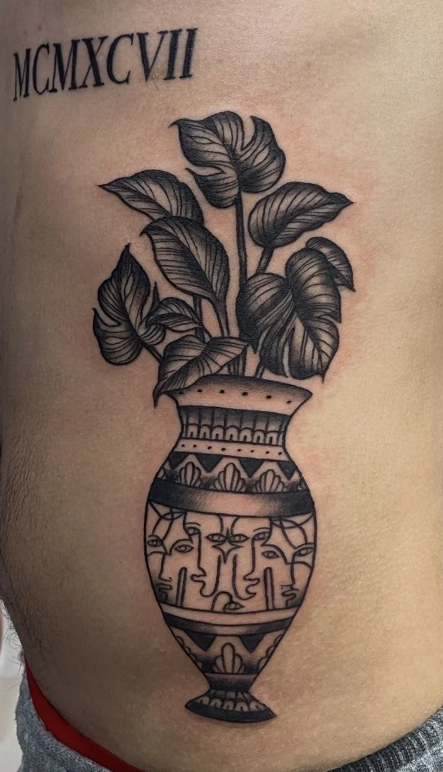 Traditional-vase-tattoo-by-Marie-Rose.jpg