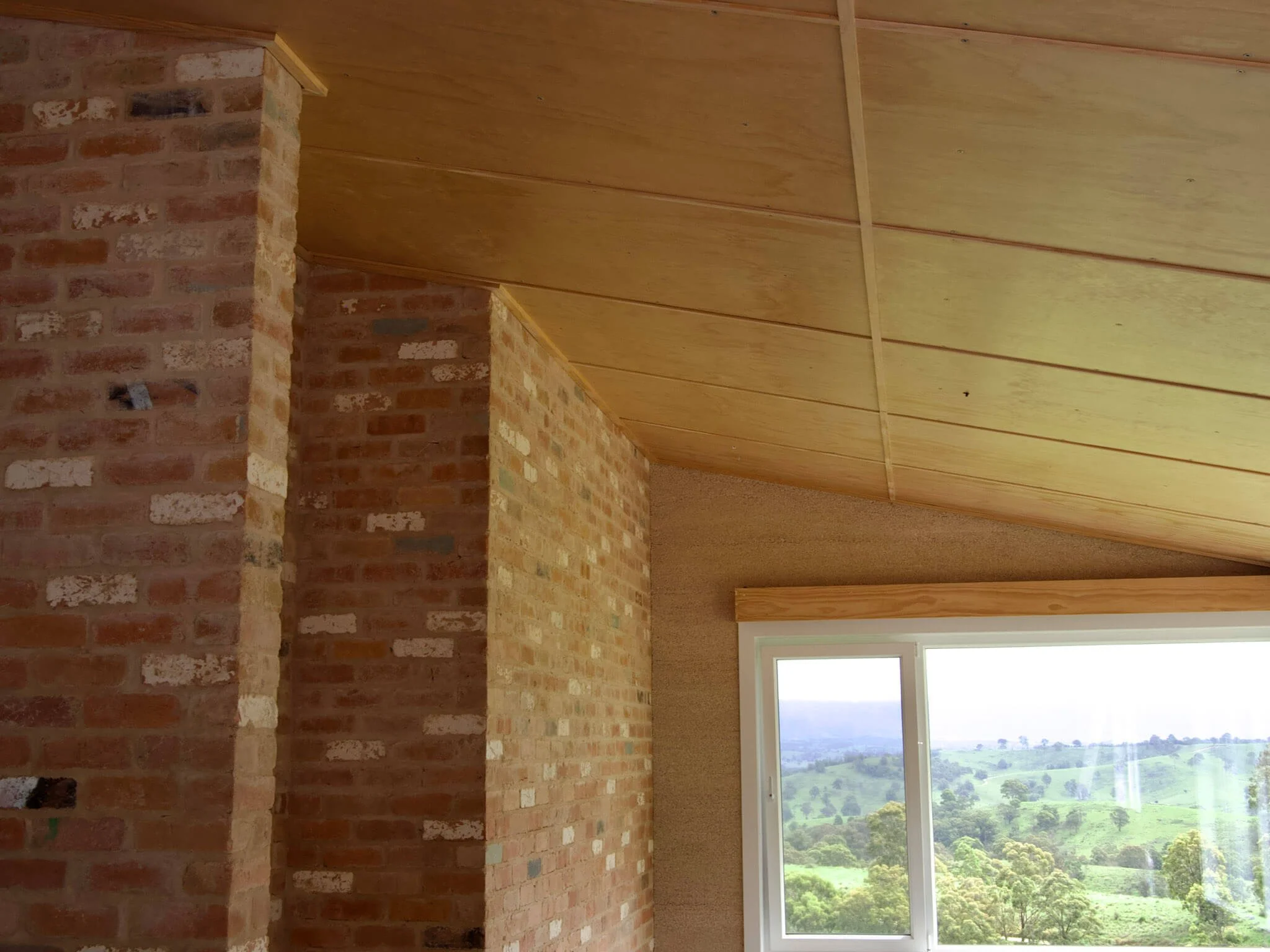 Photo of builders in the Bega Valley