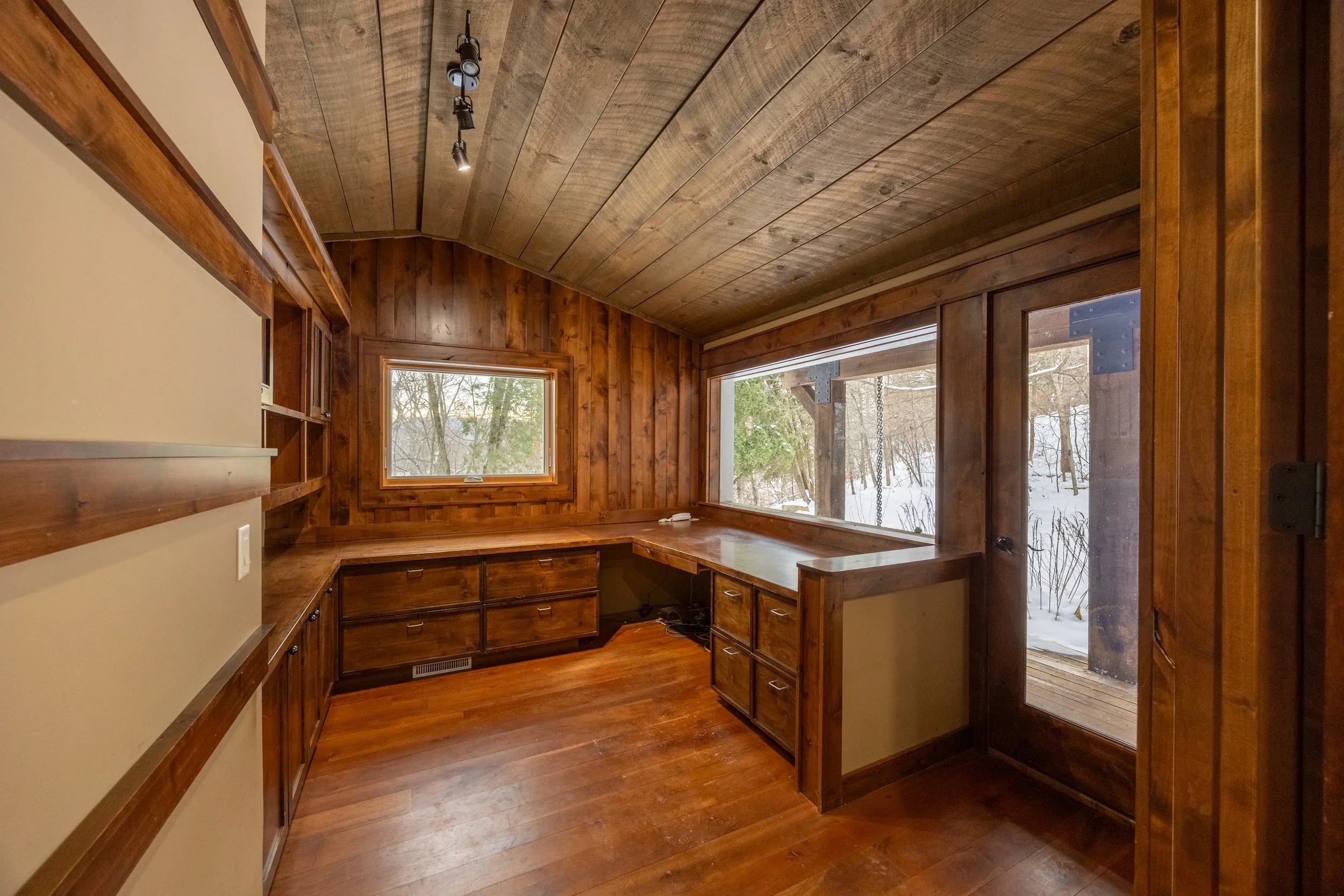 Real Estate Listing Photos
