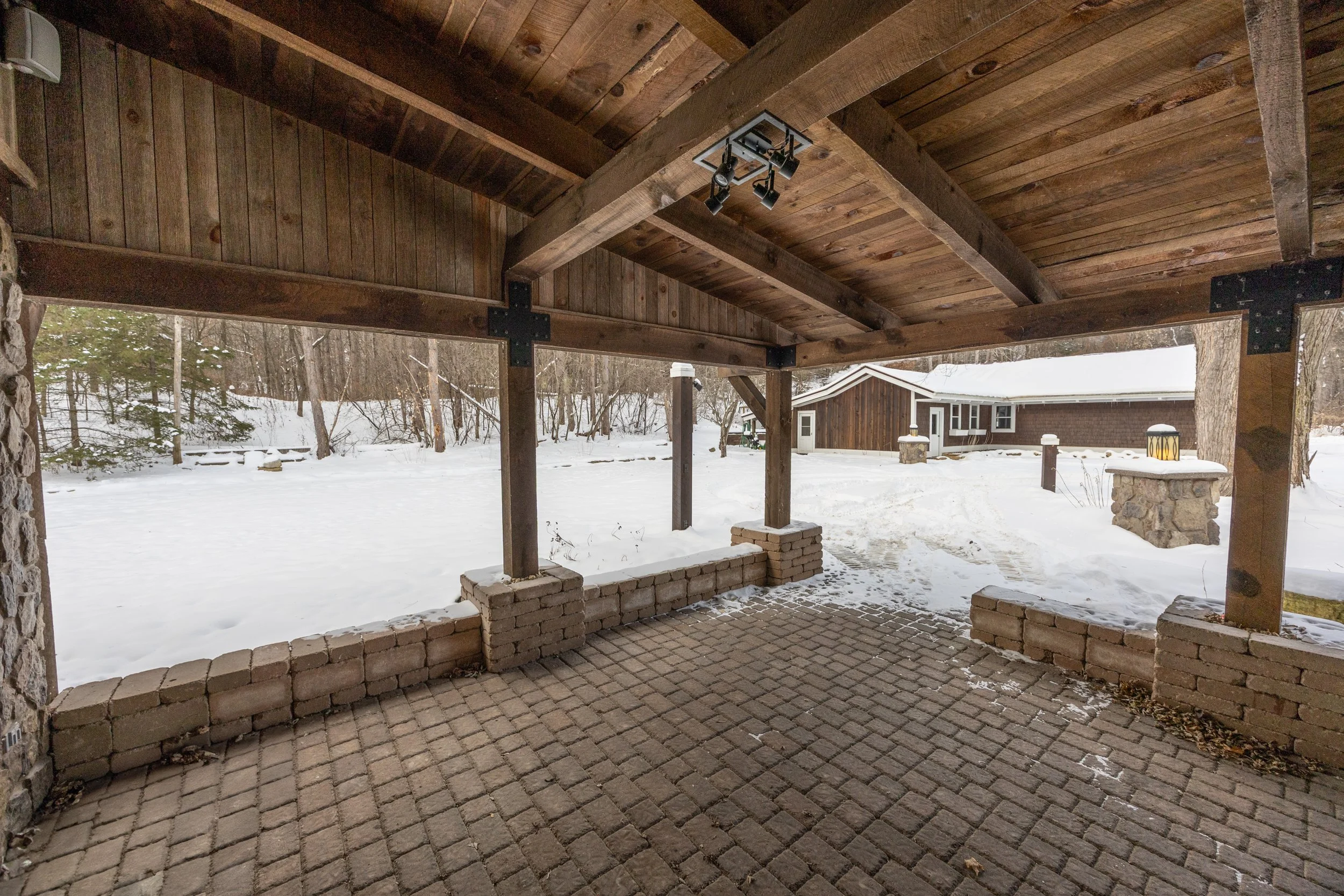 Real Estate Listing Photos