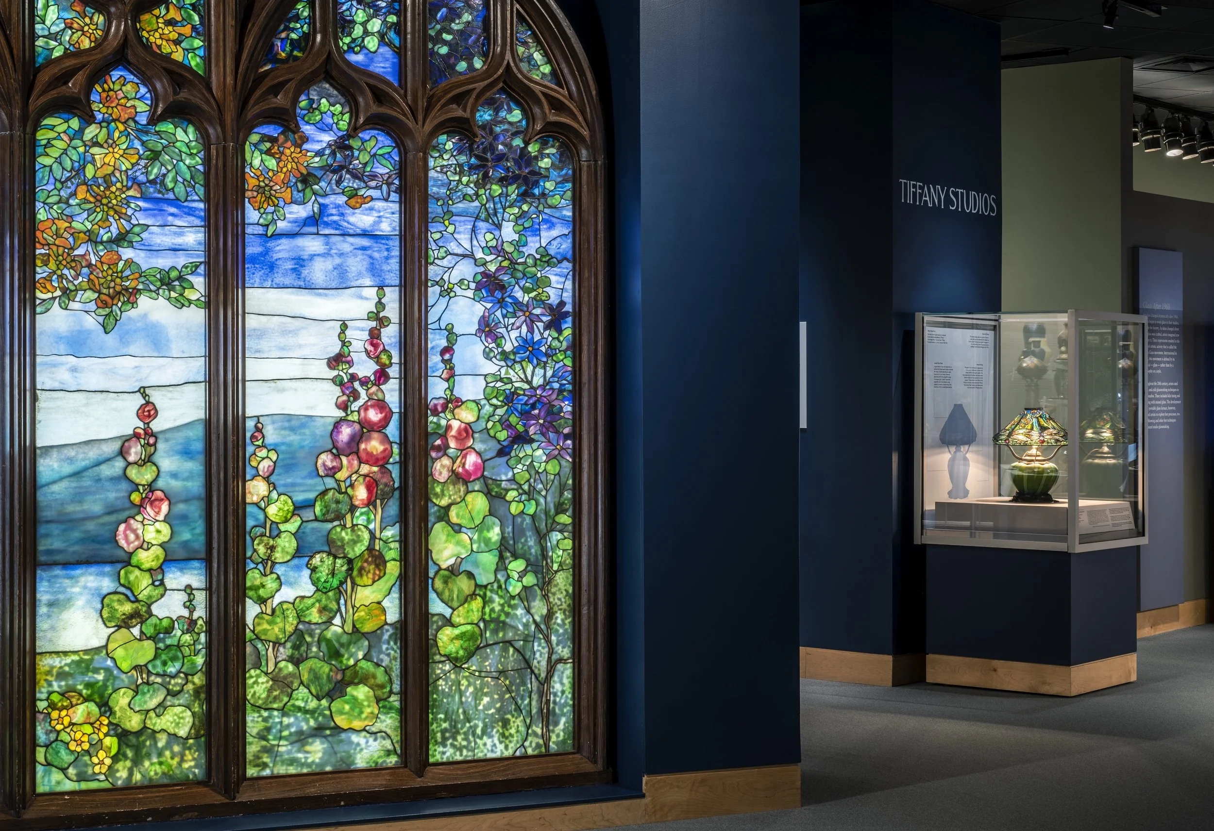 Tiffany_Studios_2020_EX_01_RGB-apd_o2.jpg