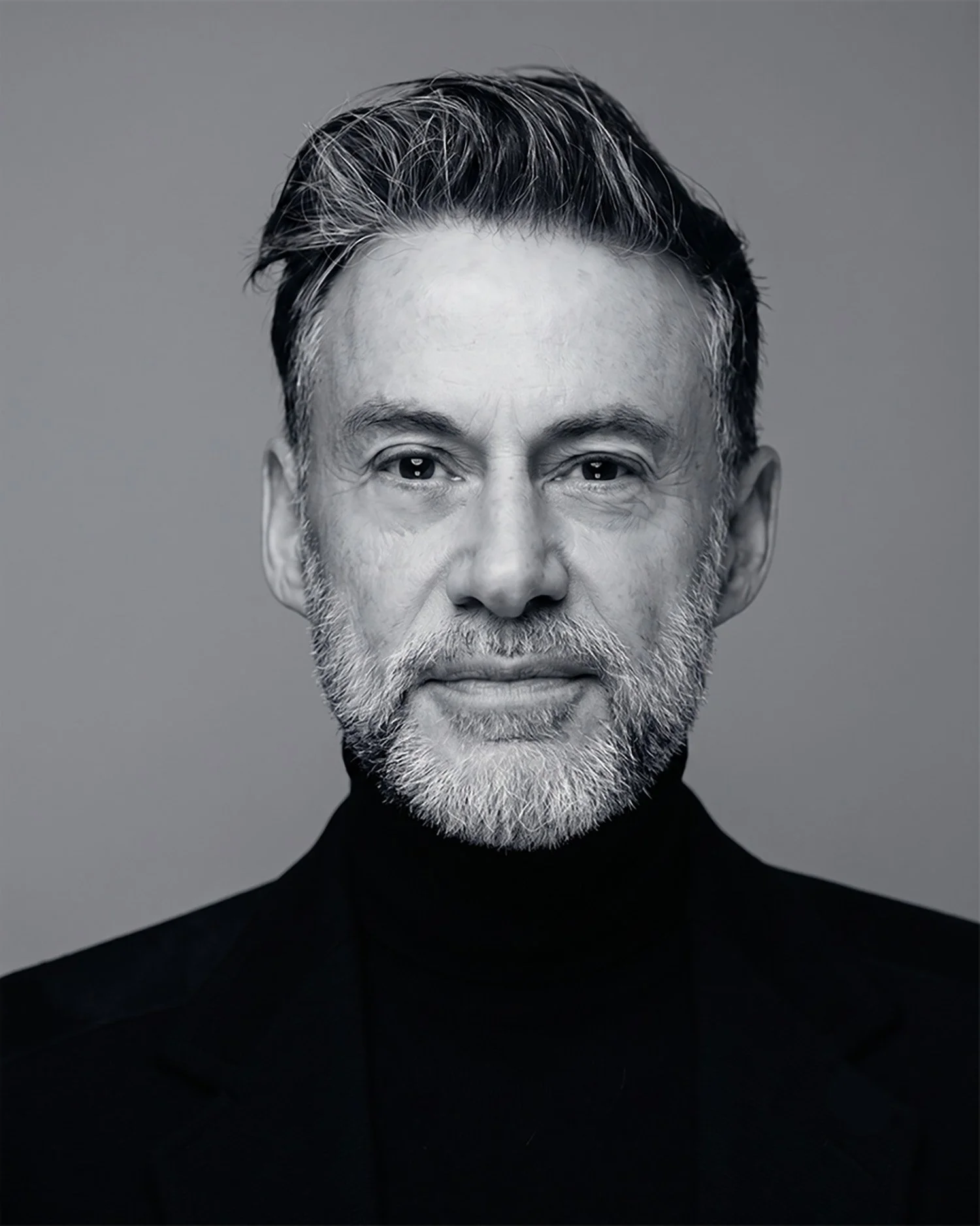 Headshot of Philip Foster