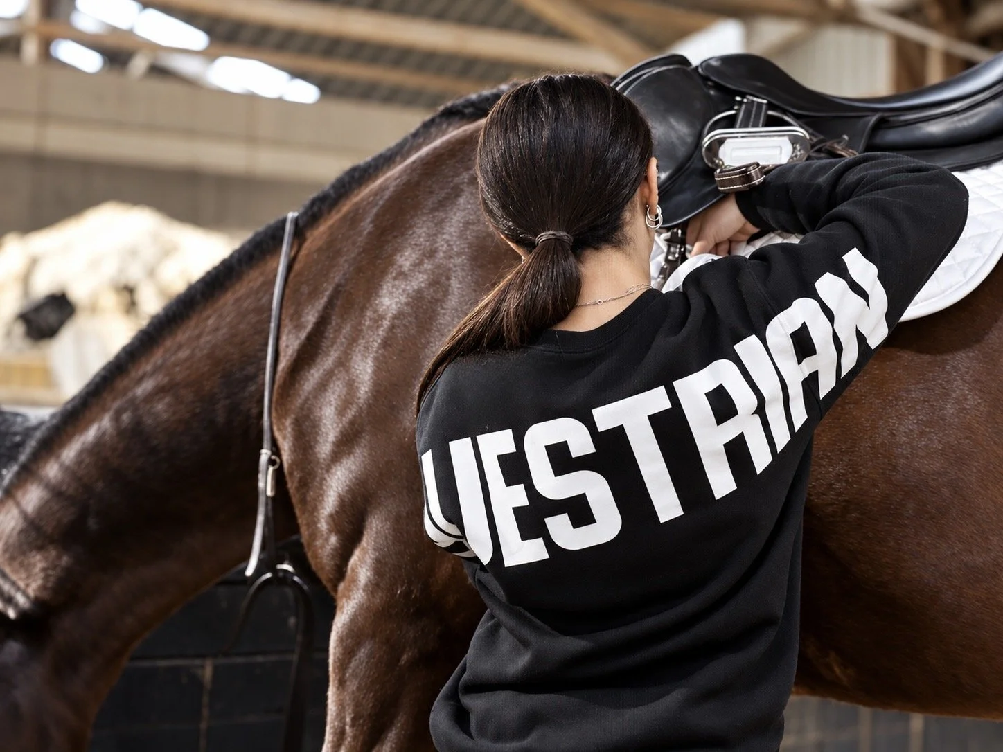 EQUESTRIAN_back_crewneck_sweatshirt-2.jpg