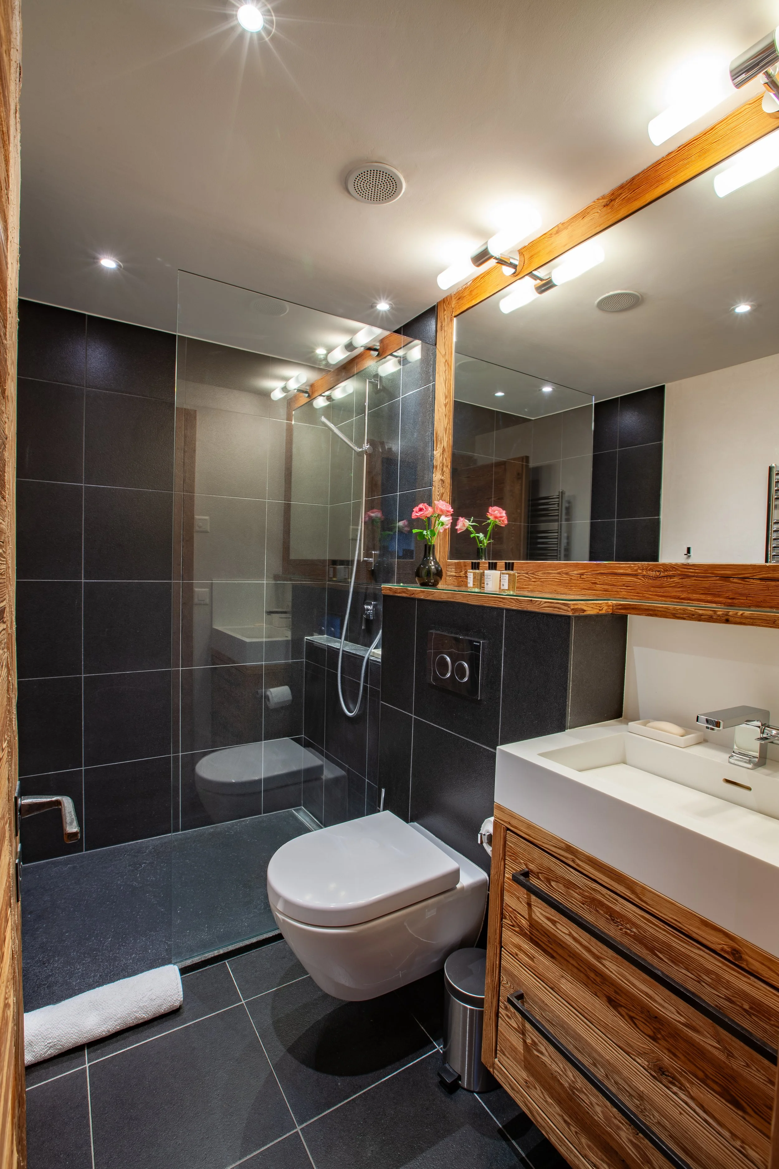 Ensuite shower room for bunk room, Chalet la Vigne Verbier luxury ski chalet Switzerland