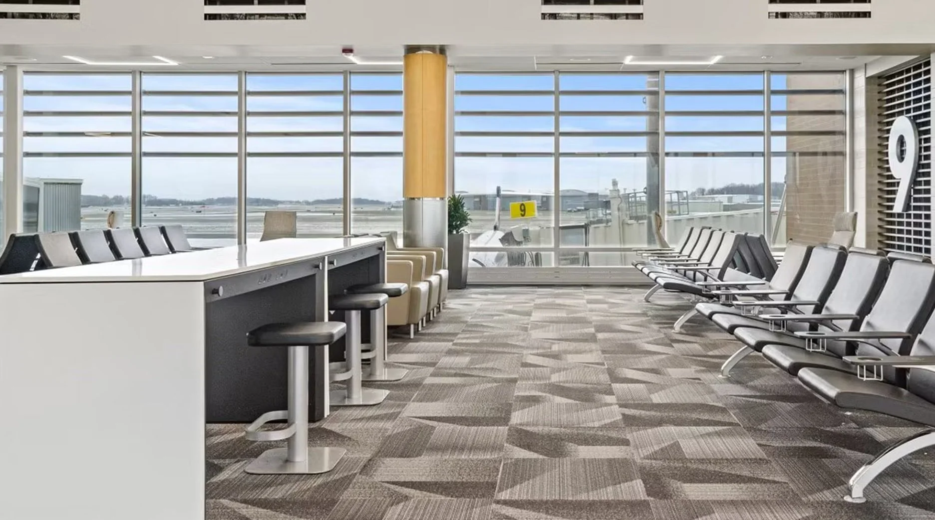 Airport 3.jpg