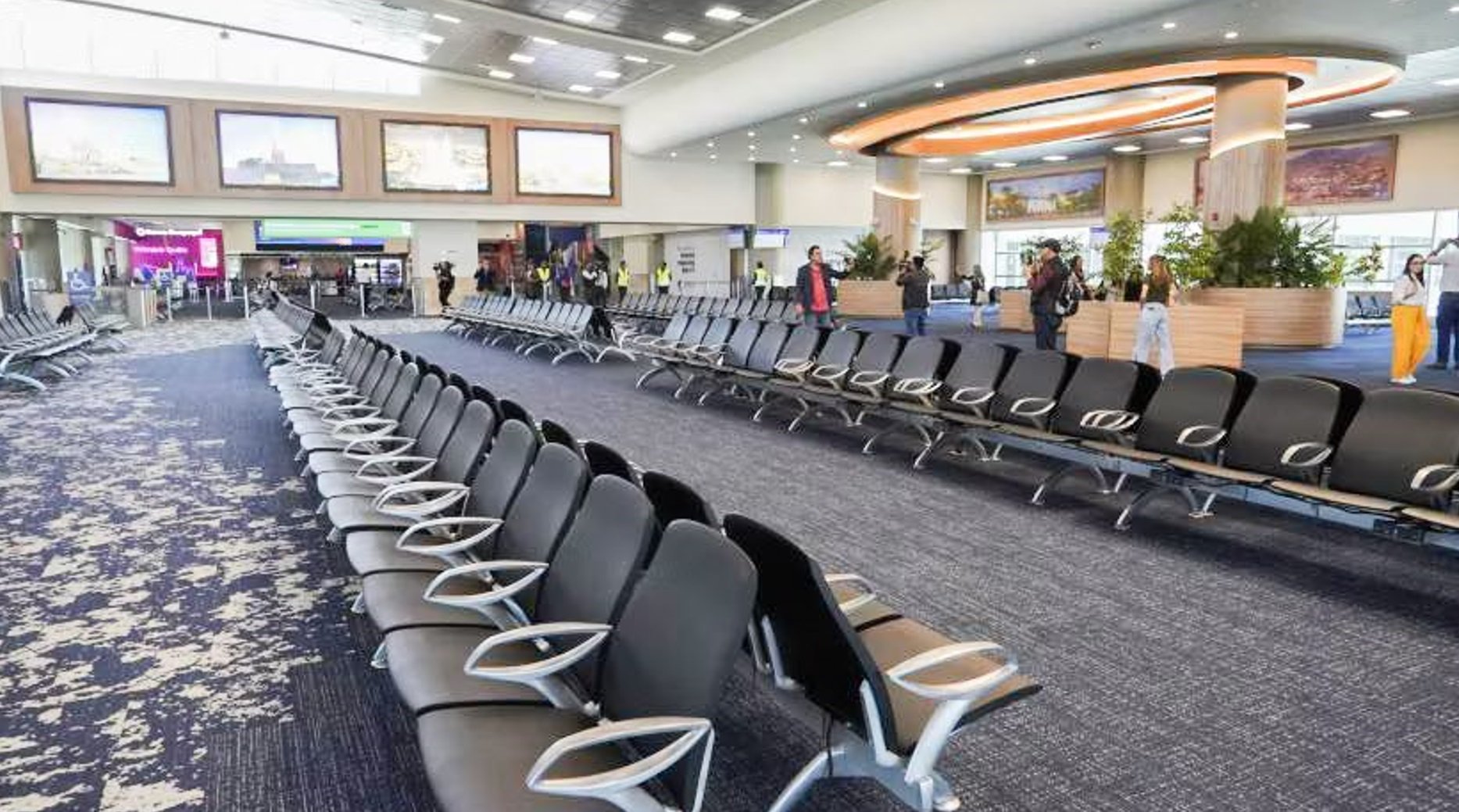 Airport 2.jpg