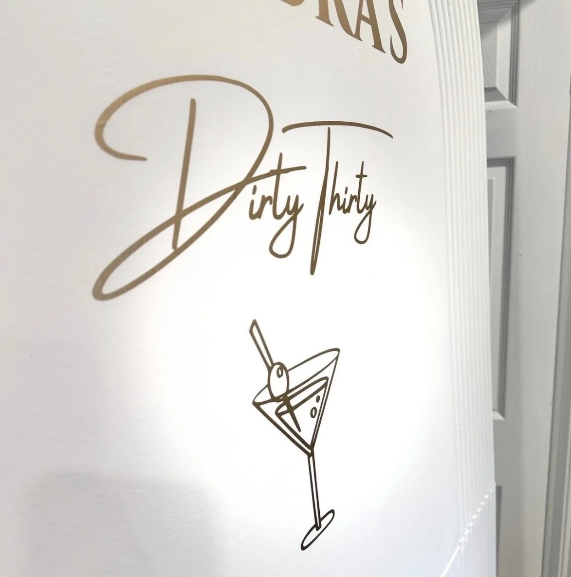Custom Vinyl Writing