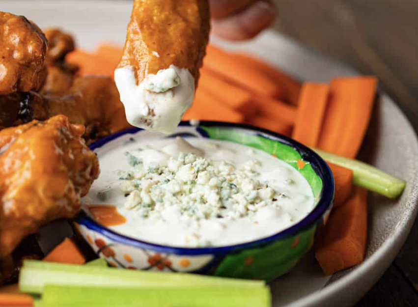 blue cheese dip.png