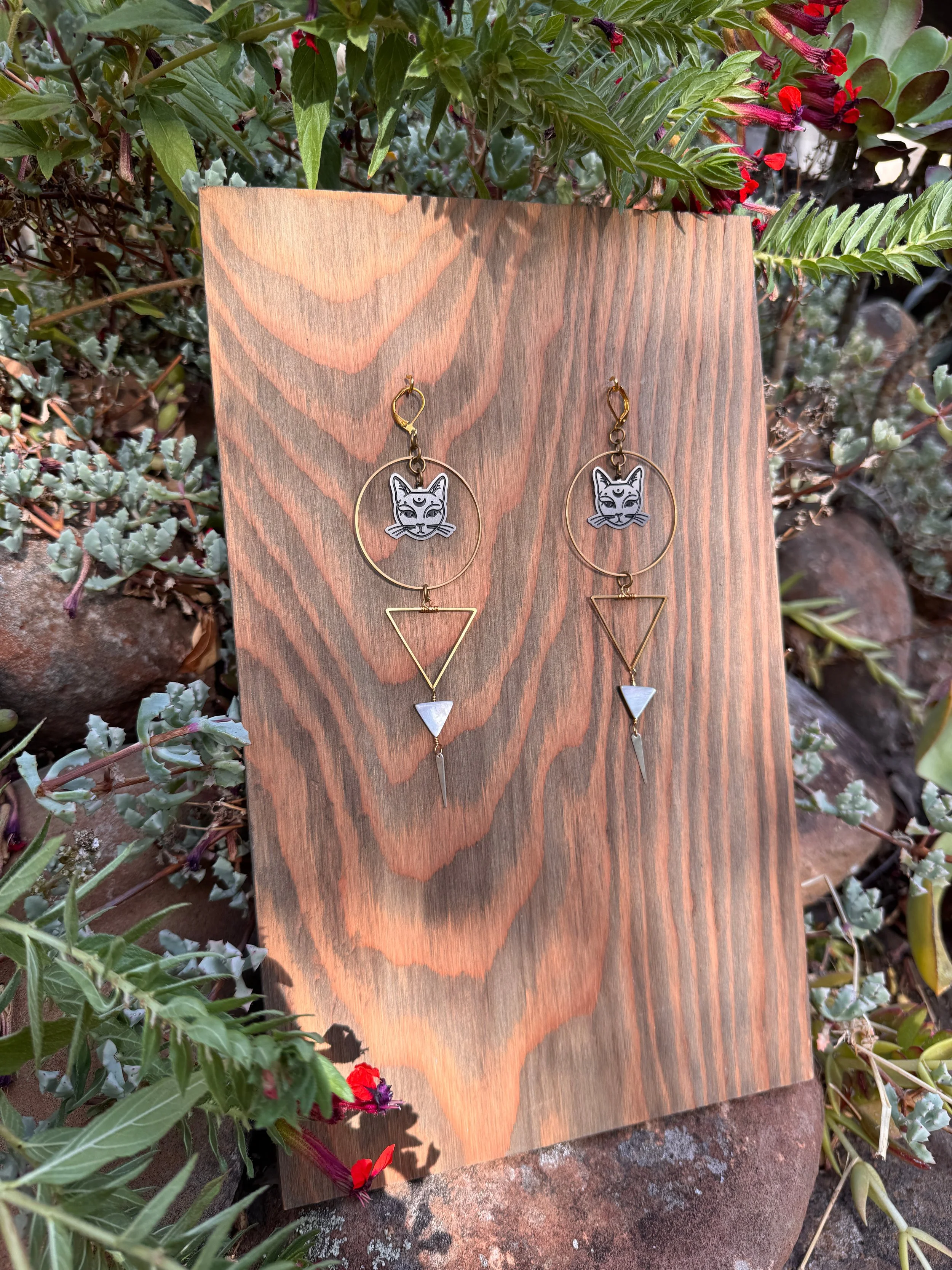 Pussycat Switchblade  | Dangle Earrings 🐈‍⬛🗡️ - 2.jpg