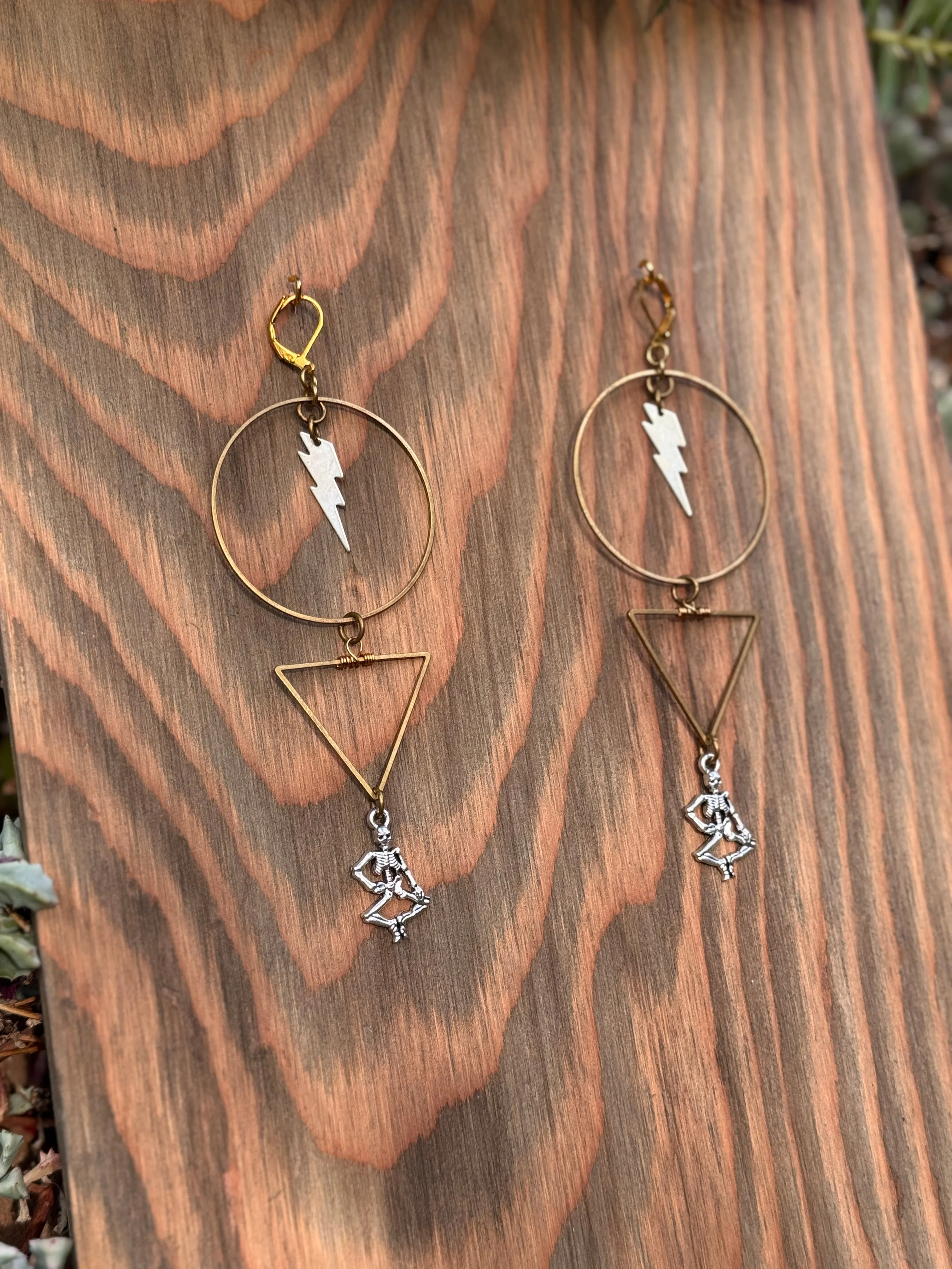 Grateful & Grounded | Medium Hoop Earrings⚡💀🌹