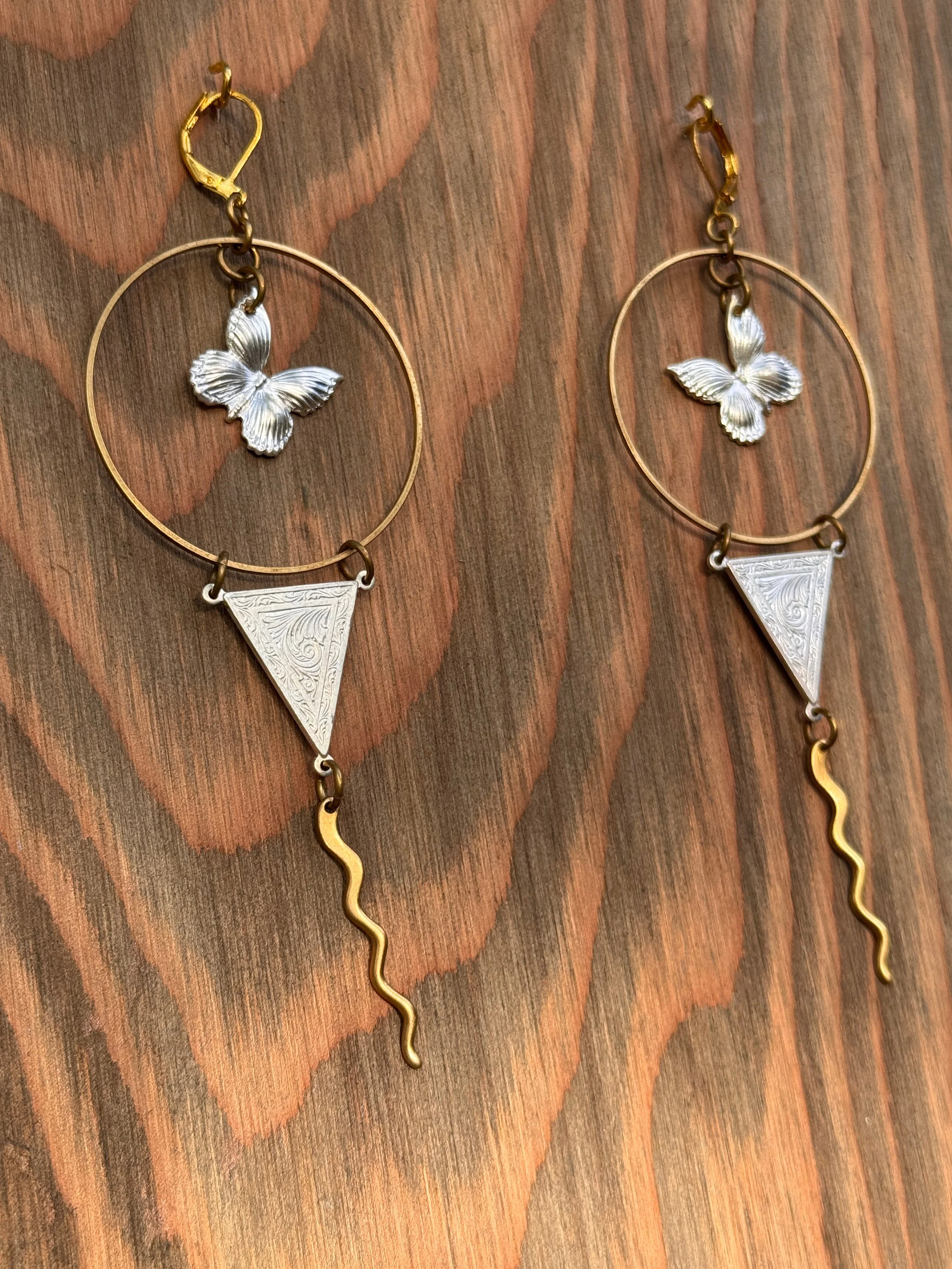Flutter & Flirt | Medium Hoop Earrings 🦋✨ - 4.jpg