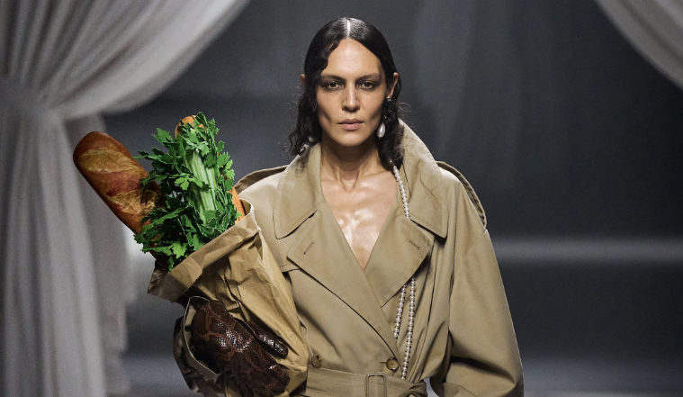 Moschino's New Chapter: Adrián Appiolaza Debuts Campy Elegance for Fall-Winter 2024