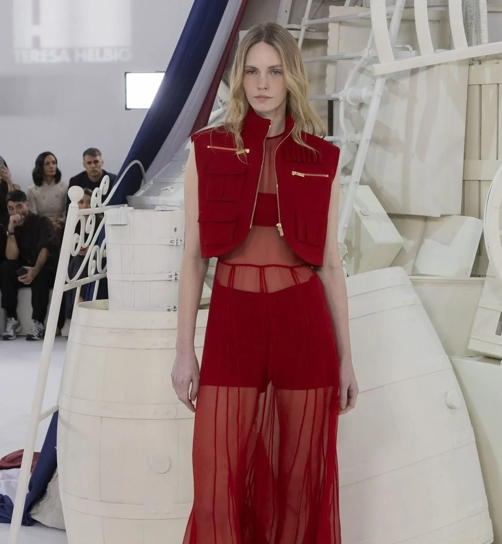 Teresa Helbig FW24: A flight to french history and craftsmanship 