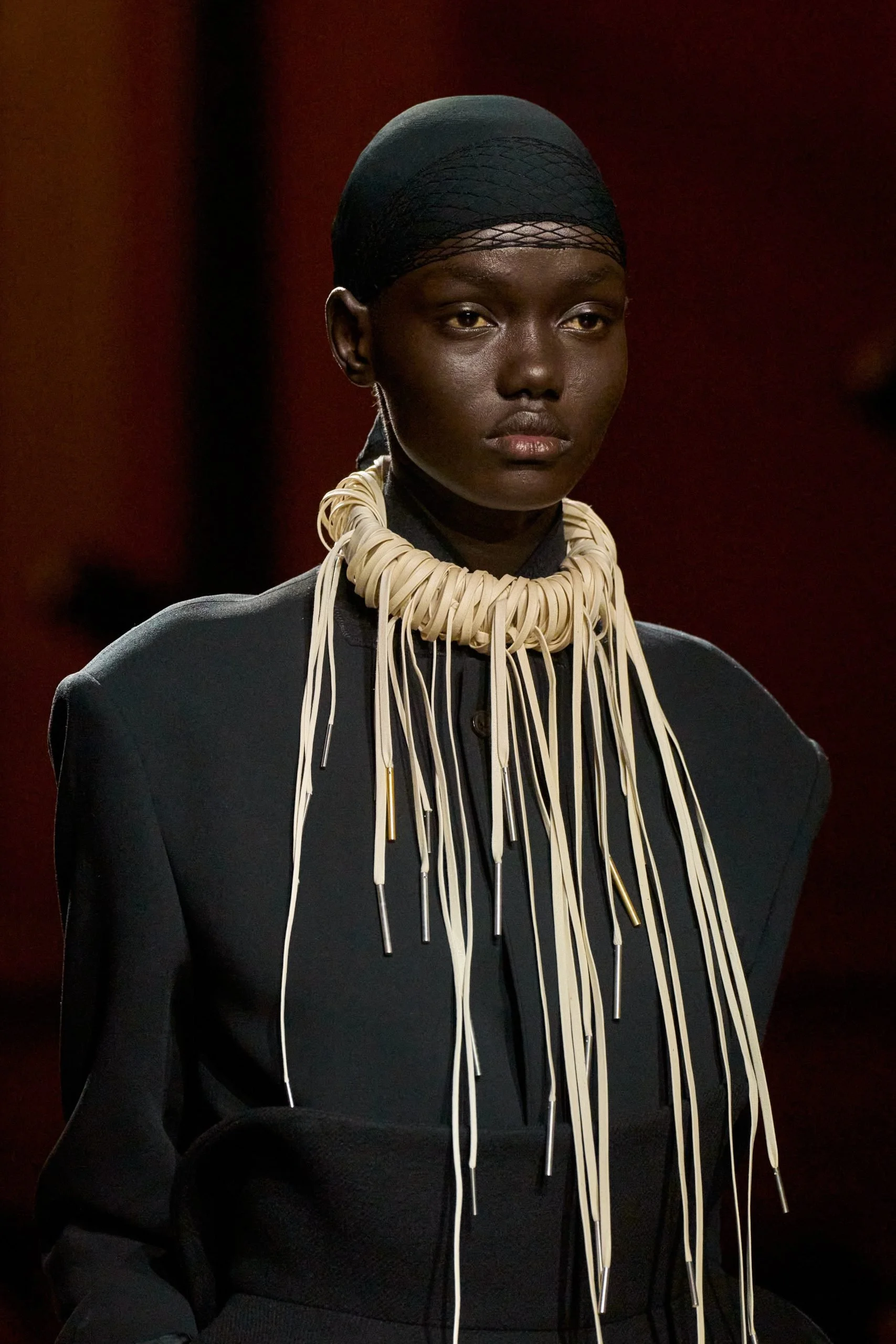 A NEW UNDERSTANDING OF DRESSING AT DRIES VAN NOTEN FW25