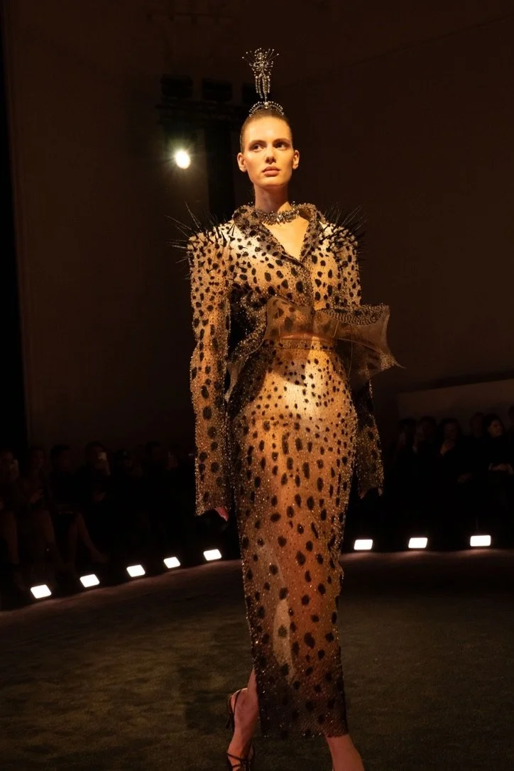 Schiaparelli Haute Couture: You just have to look up!
