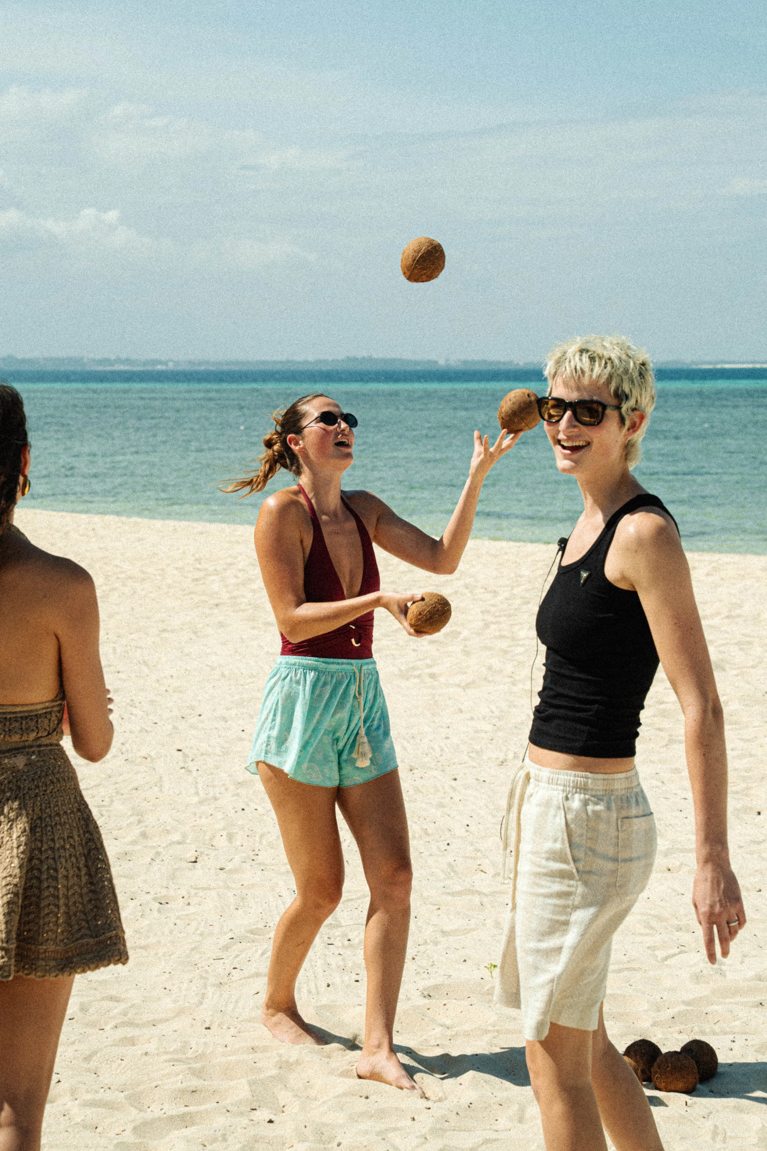 GUESS ISLAND: WHERE CRUISE COLLECTIONS ARE SUPPOSED TO BE WORN